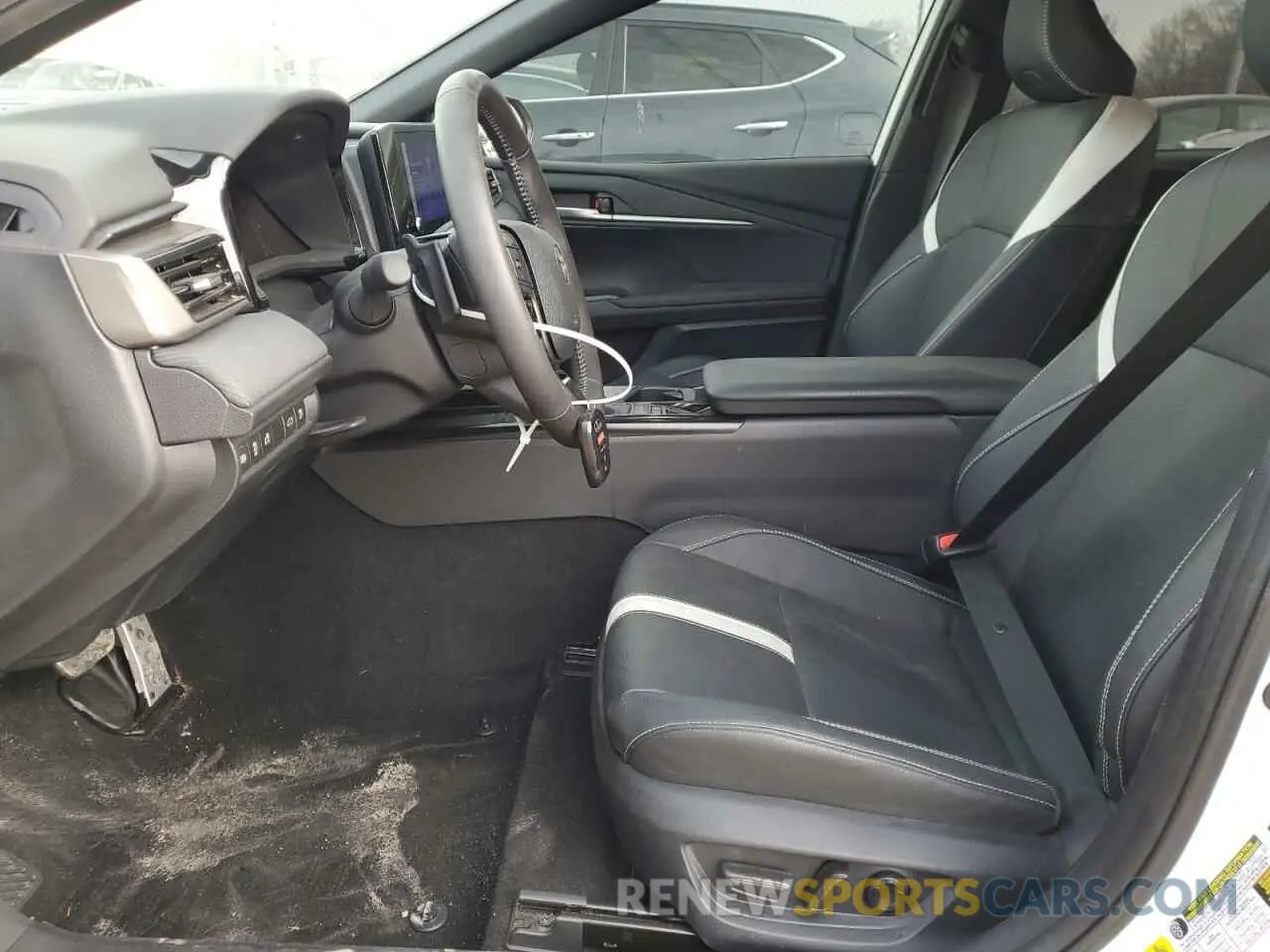 7 Photograph of a damaged car 4T1DAACK1SU007158 TOYOTA CAMRY 2025