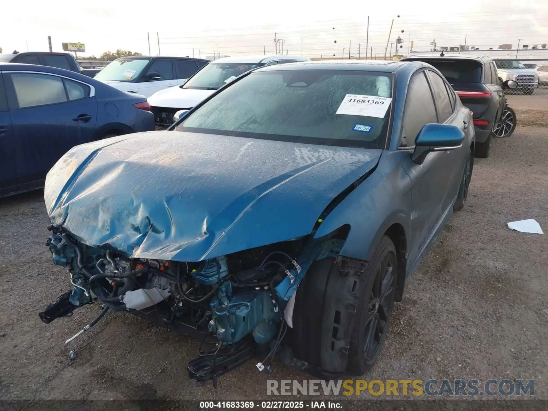 2 Photograph of a damaged car 4T1DAACK1SU008729 TOYOTA CAMRY 2025