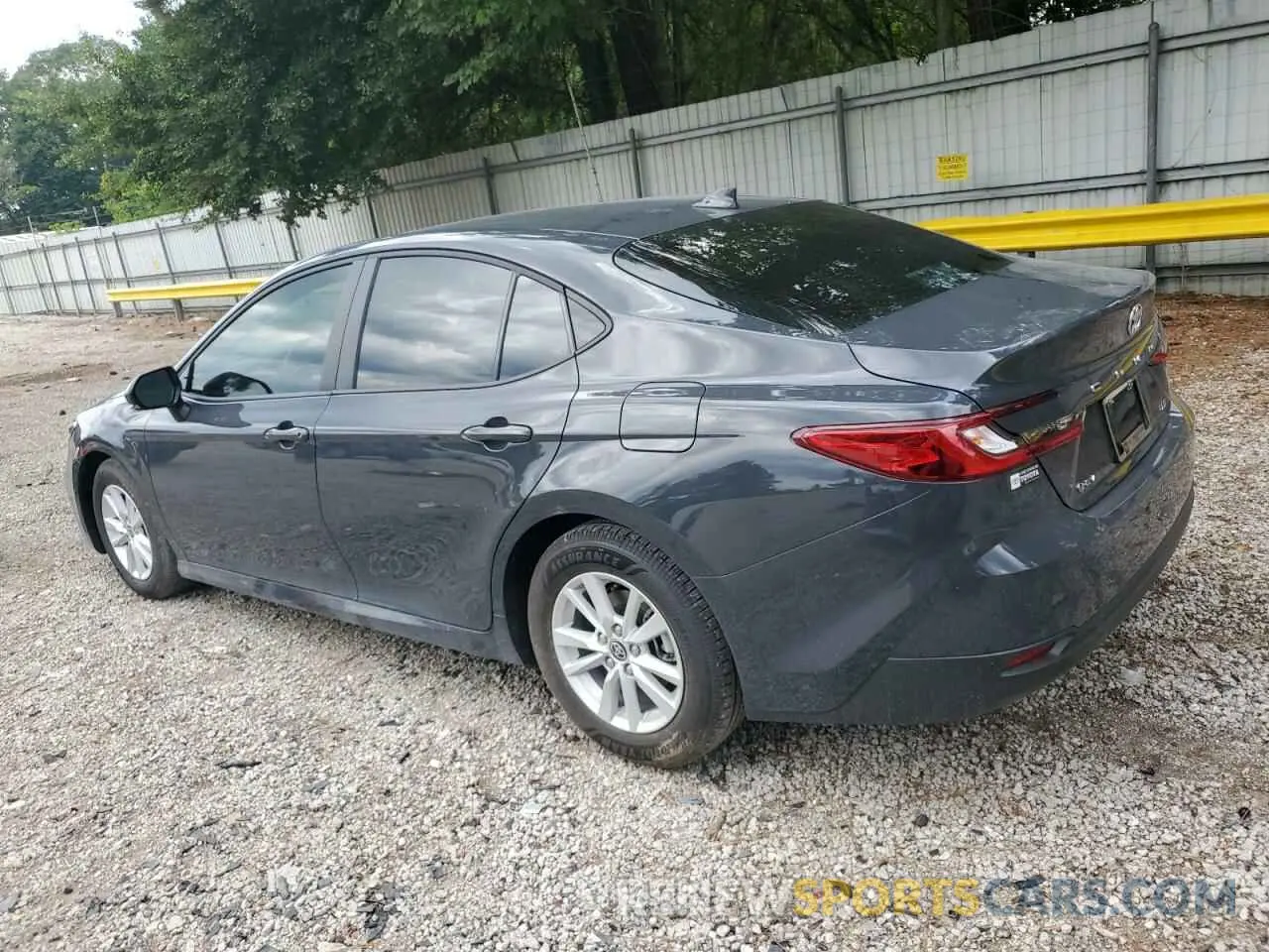 2 Photograph of a damaged car 4T1DAACK1SU017091 TOYOTA CAMRY 2025