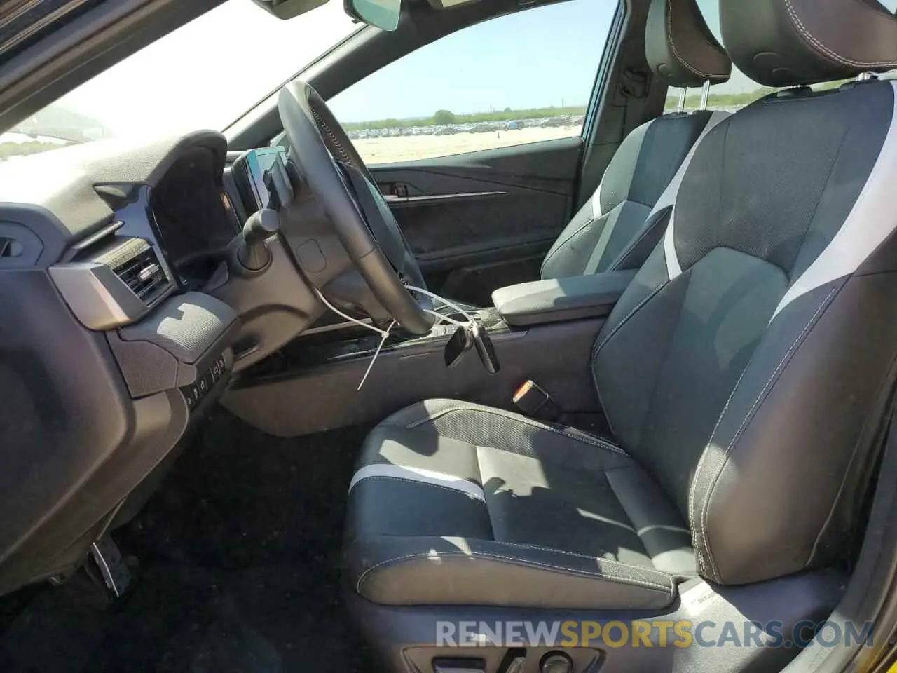 7 Photograph of a damaged car 4T1DAACK1SU030844 TOYOTA CAMRY 2025