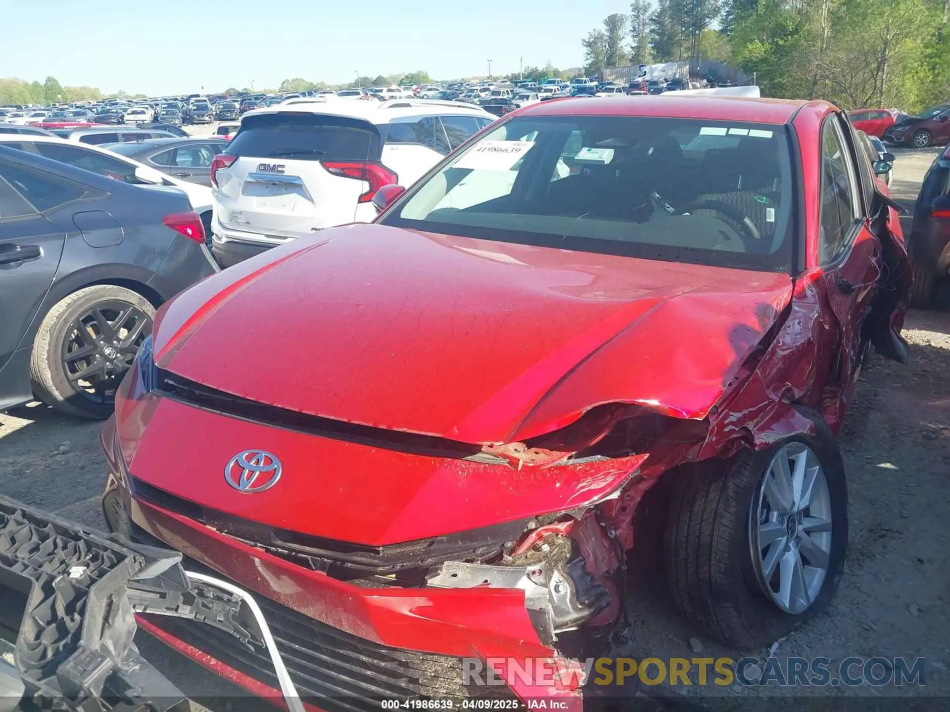 11 Photograph of a damaged car 4T1DAACK1SU042282 TOYOTA CAMRY 2025