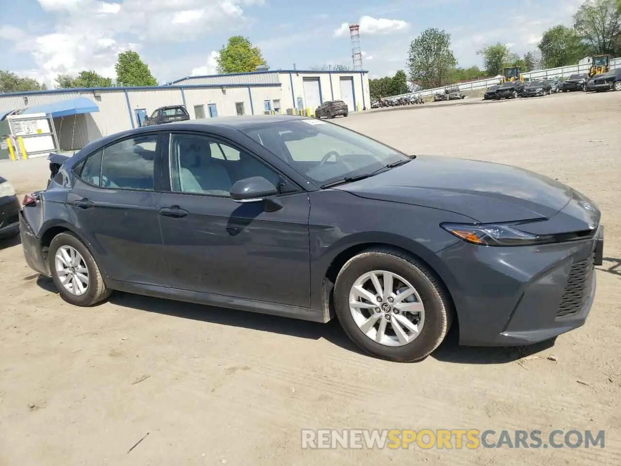 4 Photograph of a damaged car 4T1DAACK1SU067411 TOYOTA CAMRY 2025