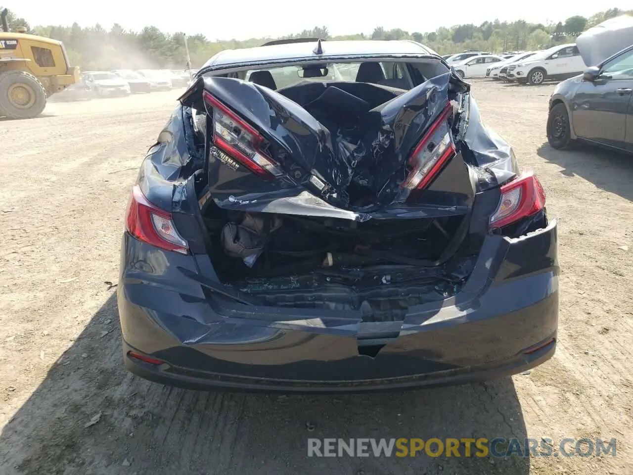 6 Photograph of a damaged car 4T1DAACK1SU067411 TOYOTA CAMRY 2025