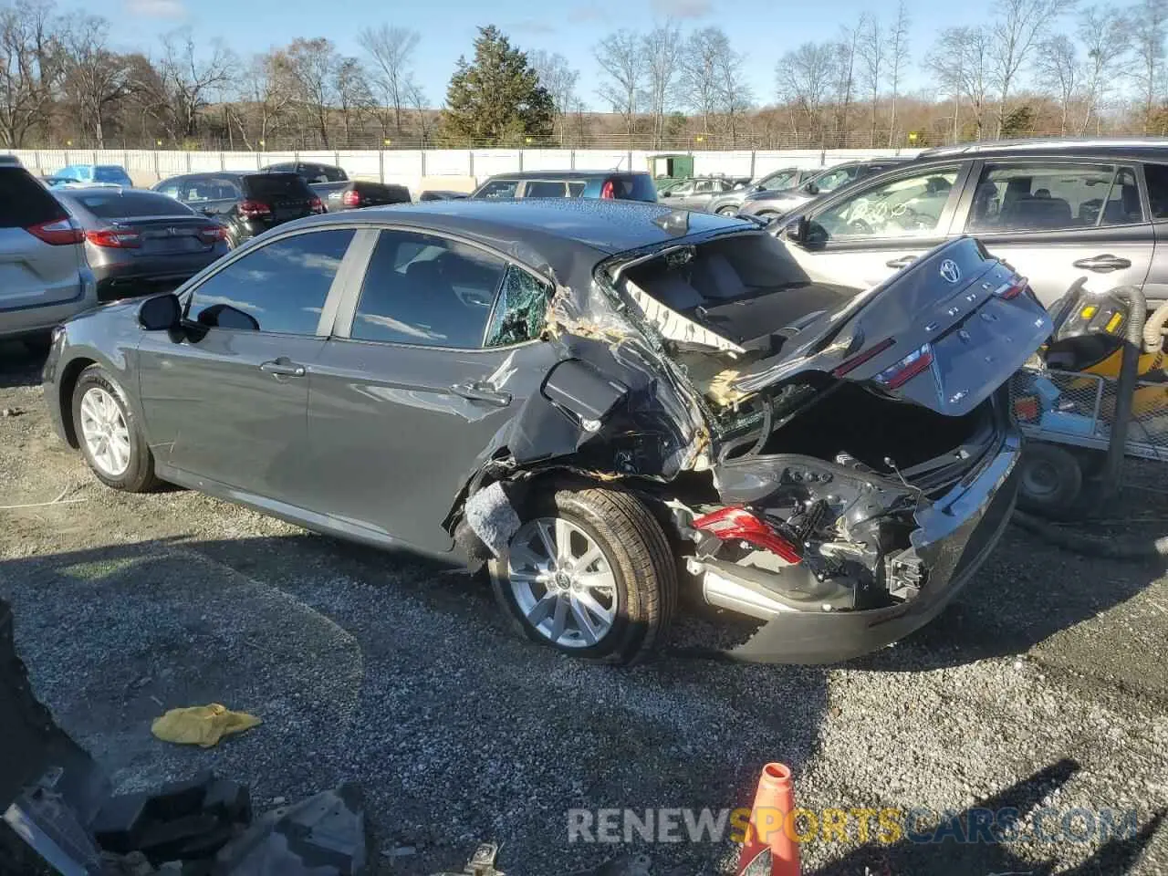 2 Photograph of a damaged car 4T1DAACK1SU075296 TOYOTA CAMRY 2025