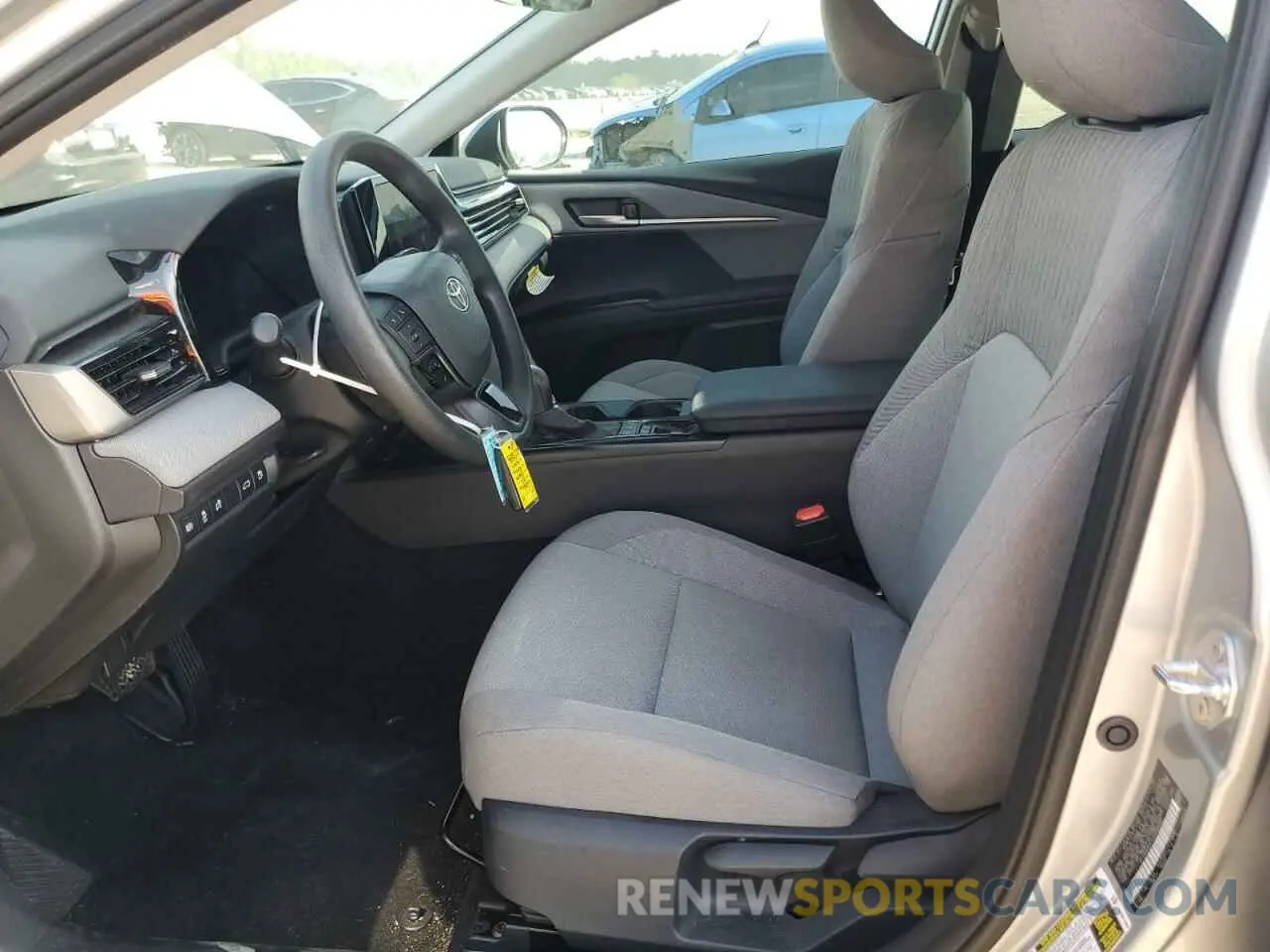 7 Photograph of a damaged car 4T1DAACK1SU506090 TOYOTA CAMRY 2025