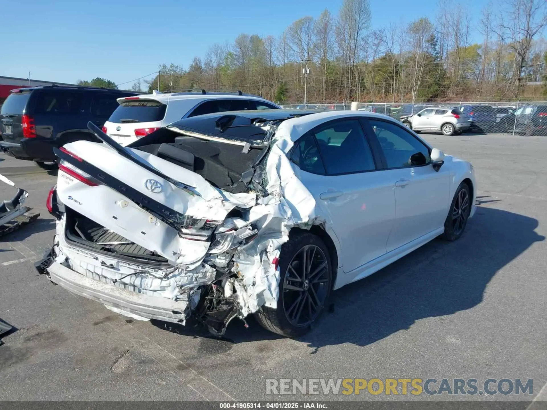 4 Photograph of a damaged car 4T1DAACK1SU506865 TOYOTA CAMRY 2025