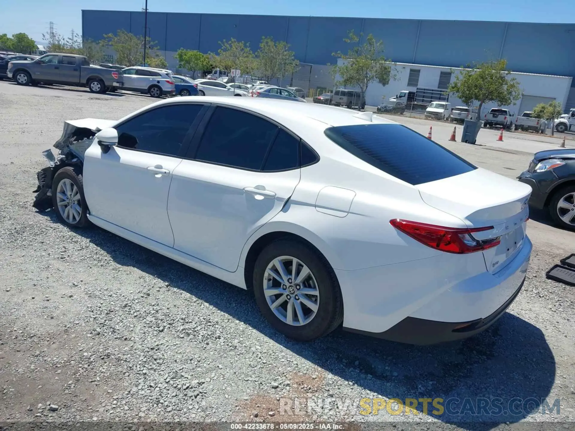 3 Photograph of a damaged car 4T1DAACK1SU516120 TOYOTA CAMRY 2025