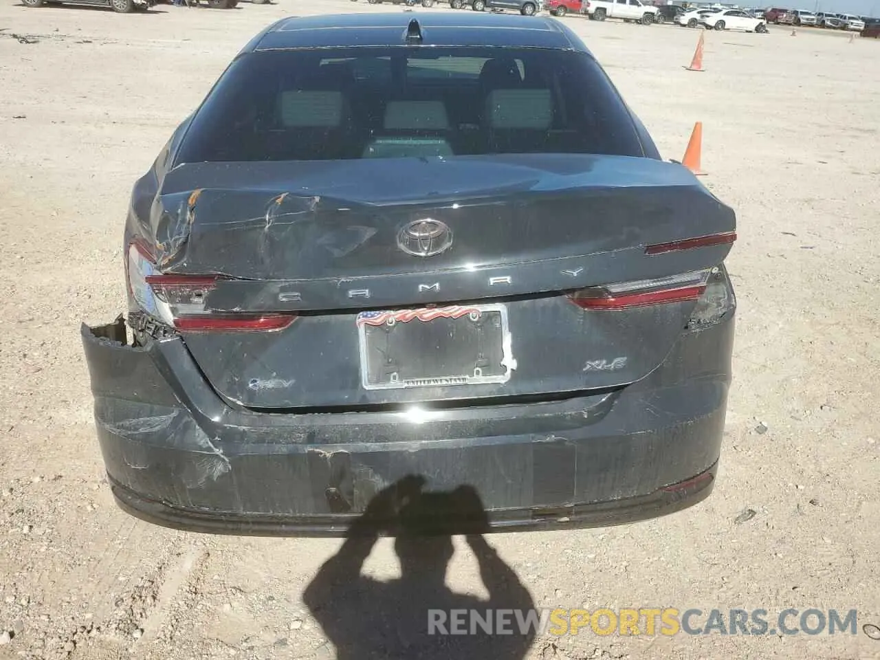 6 Photograph of a damaged car 4T1DAACK1SU526839 TOYOTA CAMRY 2025