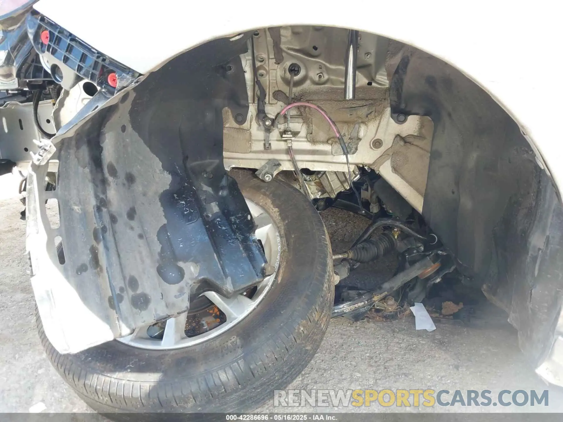 6 Photograph of a damaged car 4T1DAACK1SU532740 TOYOTA CAMRY 2025