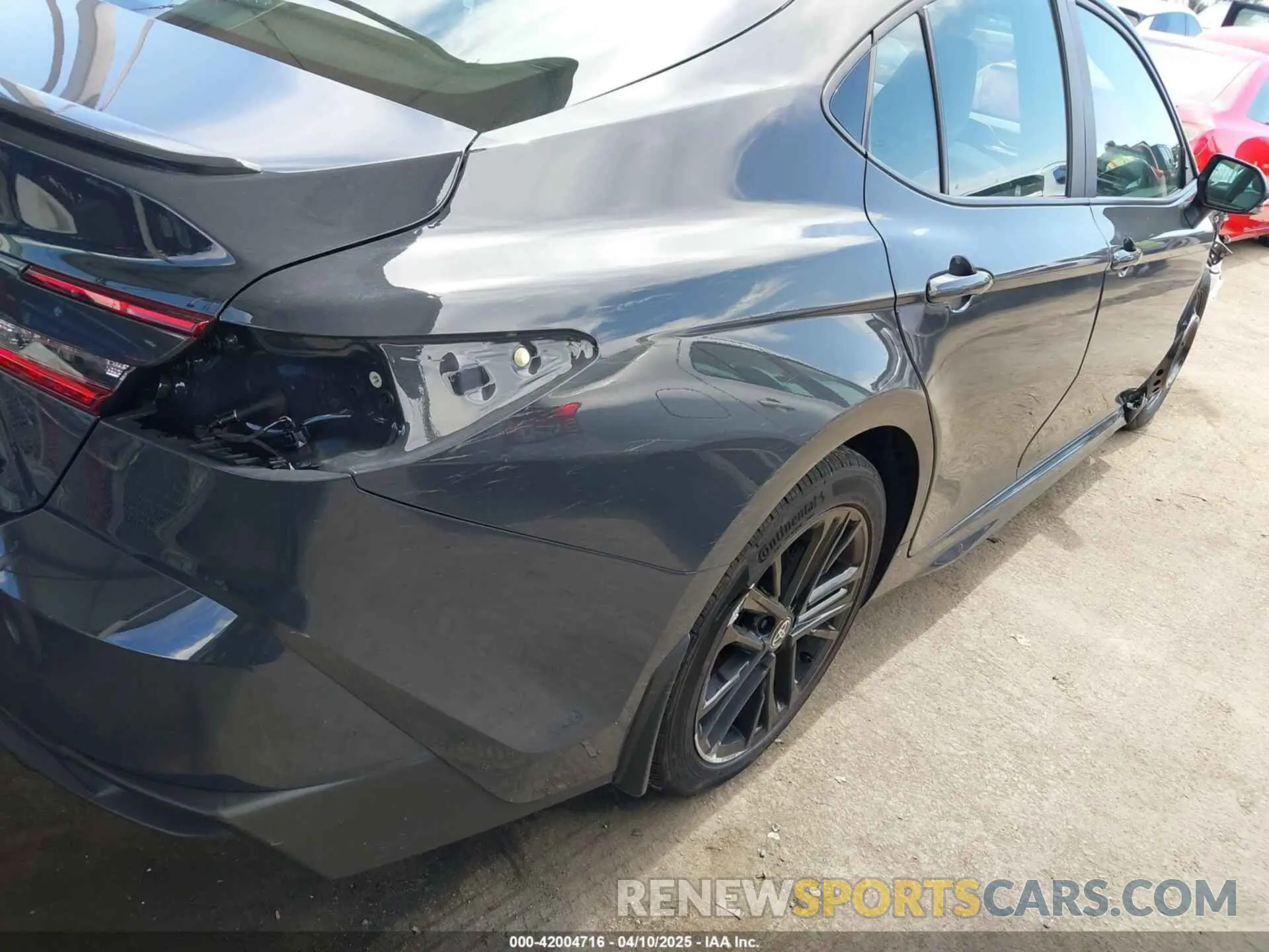 17 Photograph of a damaged car 4T1DAACK1SU541650 TOYOTA CAMRY 2025
