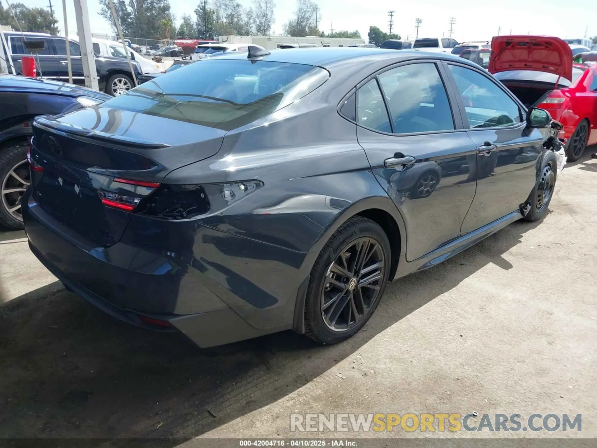 4 Photograph of a damaged car 4T1DAACK1SU541650 TOYOTA CAMRY 2025