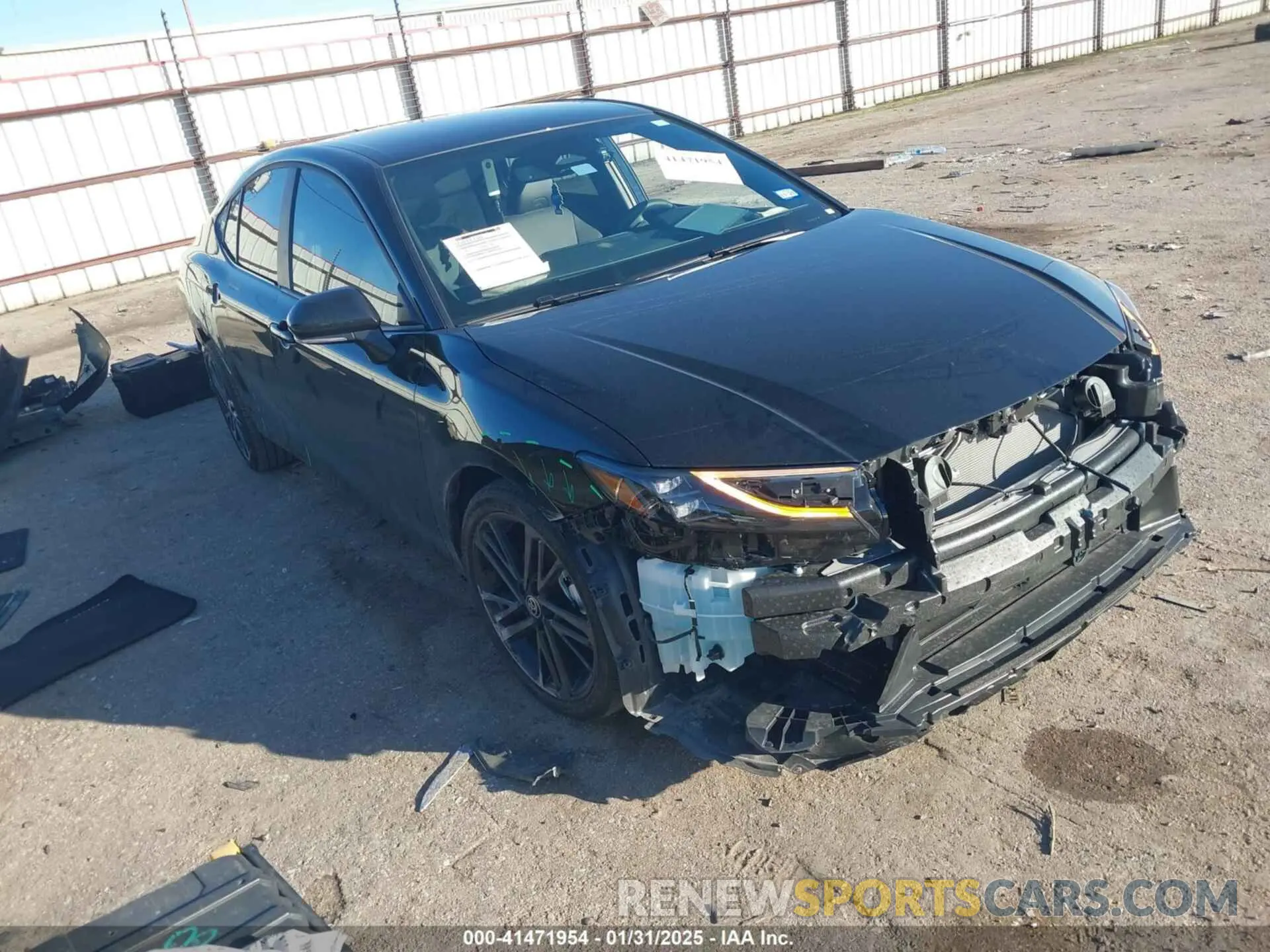 1 Photograph of a damaged car 4T1DAACK1SU557590 TOYOTA CAMRY 2025