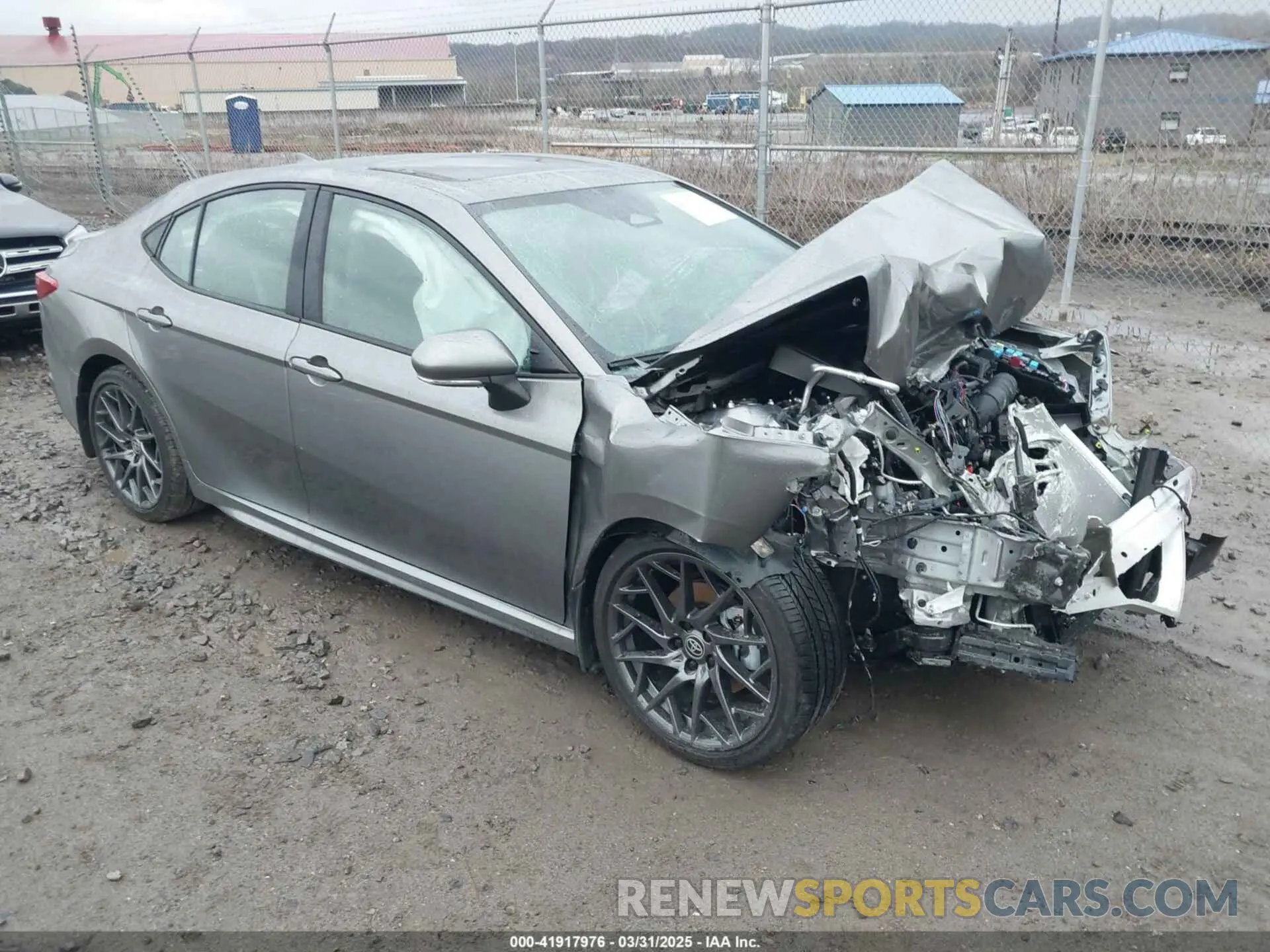 1 Photograph of a damaged car 4T1DAACK1SU563549 TOYOTA CAMRY 2025