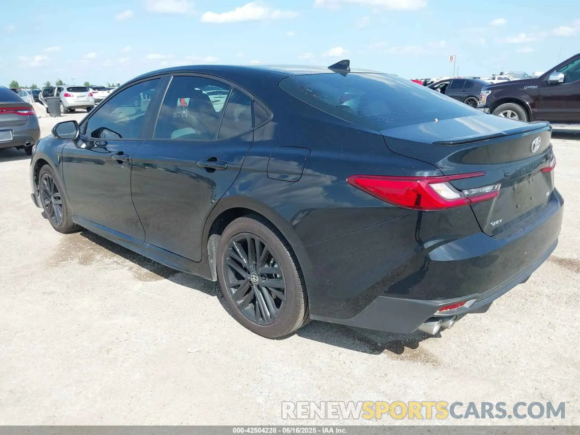 3 Photograph of a damaged car 4T1DAACK1SU579993 TOYOTA CAMRY 2025