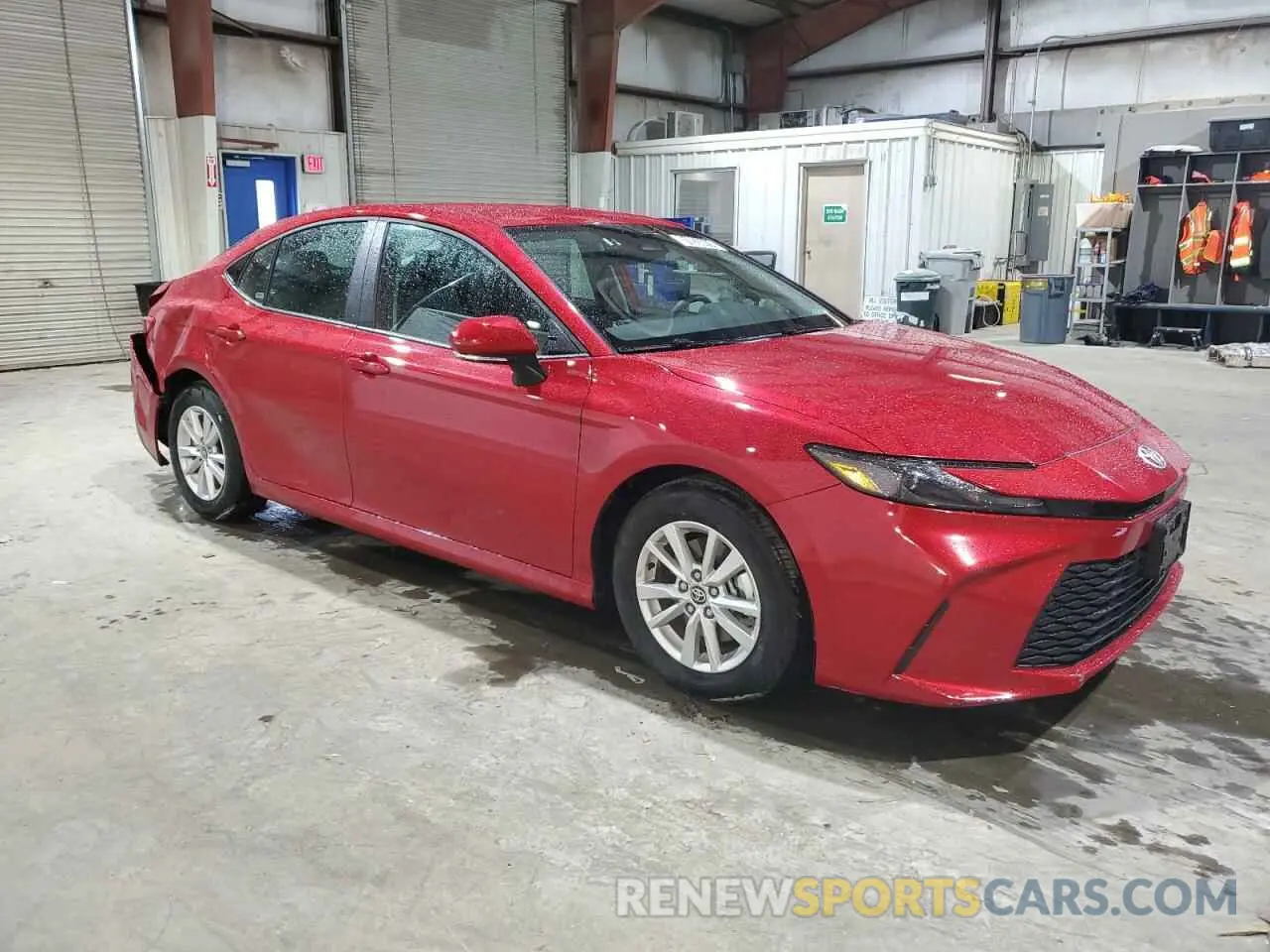 4 Photograph of a damaged car 4T1DAACK2SU015415 TOYOTA CAMRY 2025