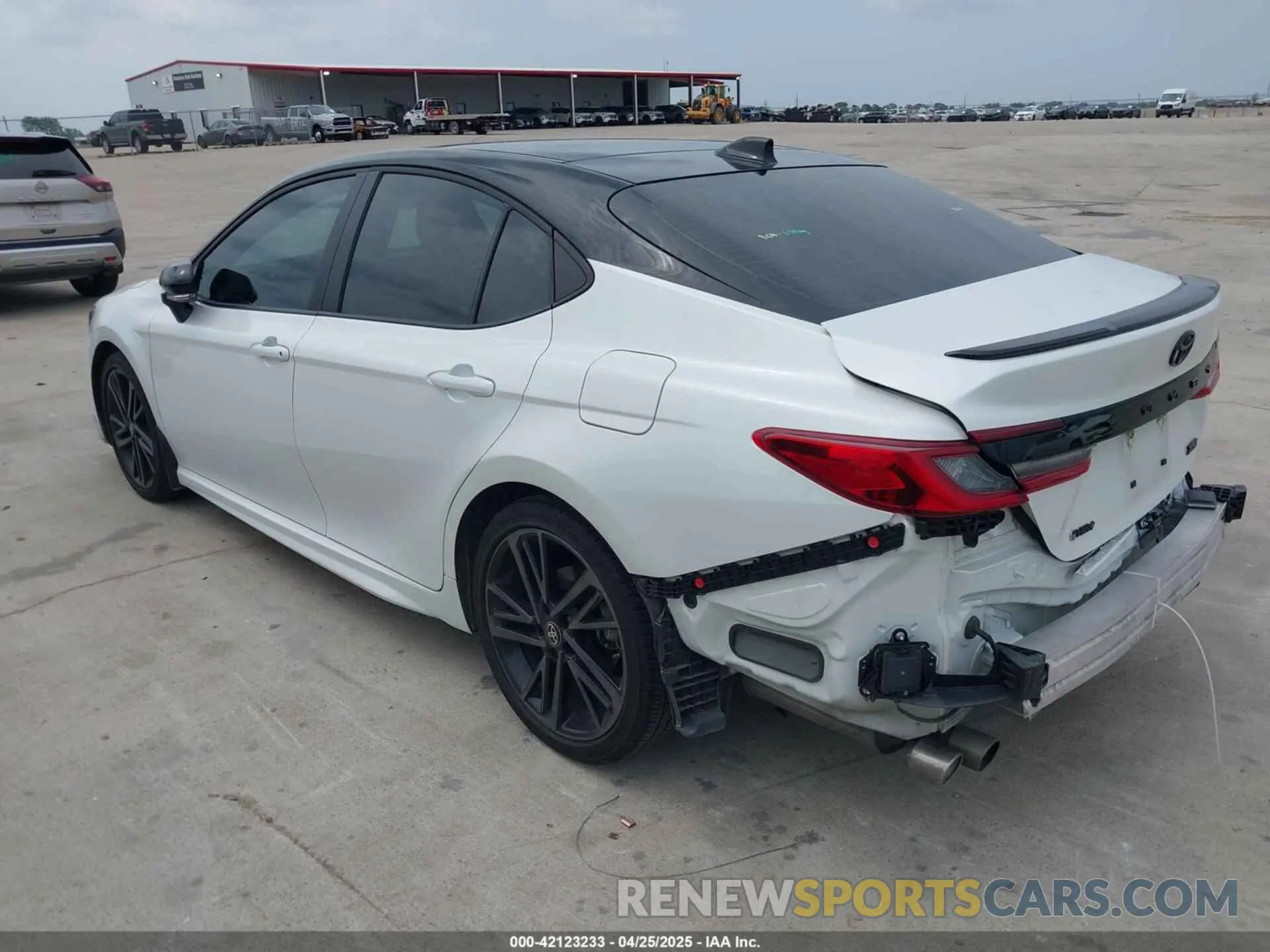 3 Photograph of a damaged car 4T1DAACK2SU016483 TOYOTA CAMRY 2025