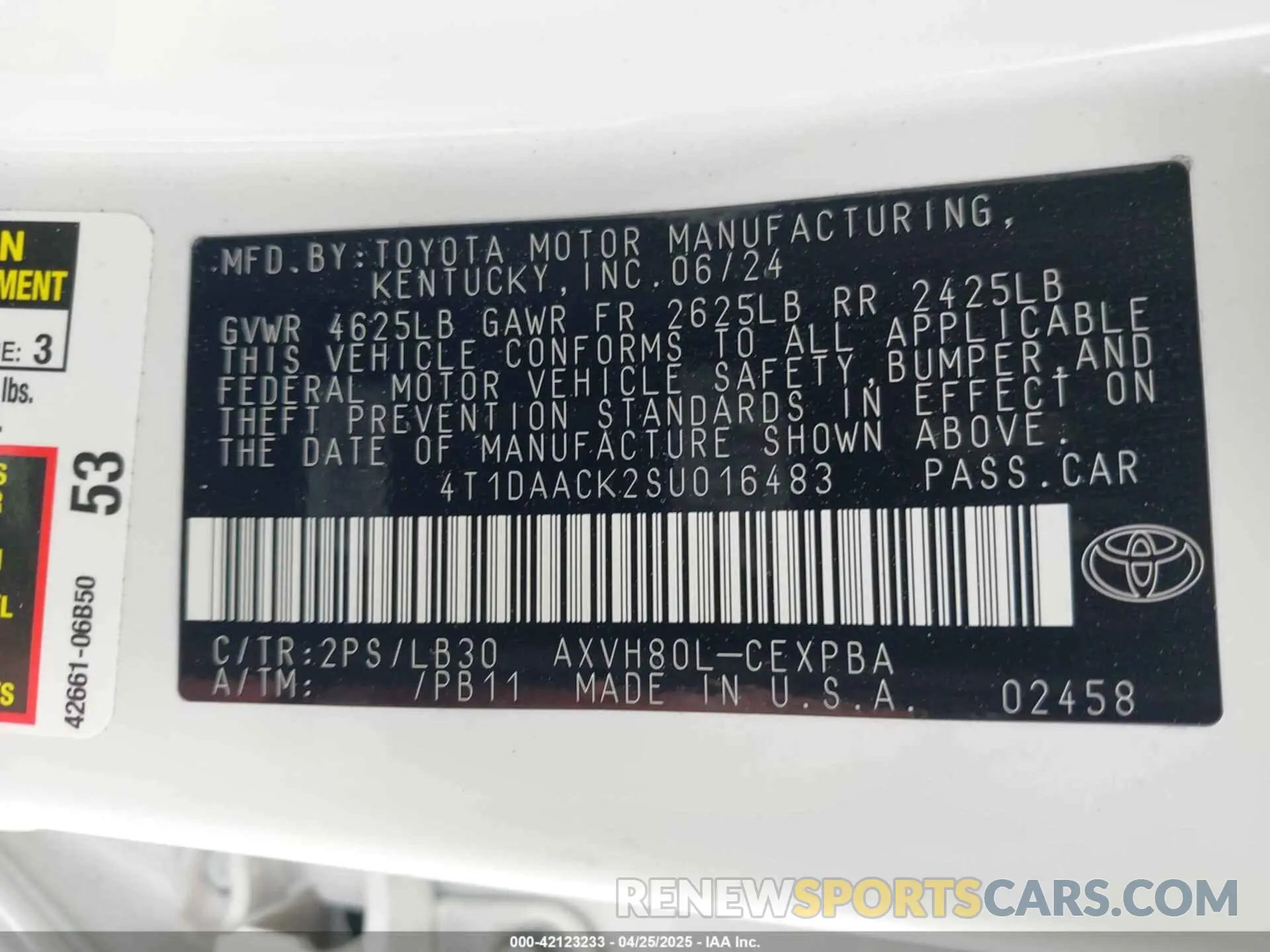 9 Photograph of a damaged car 4T1DAACK2SU016483 TOYOTA CAMRY 2025