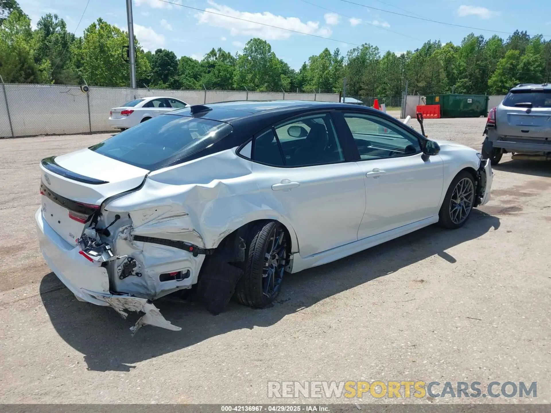 4 Photograph of a damaged car 4T1DAACK2SU054828 TOYOTA CAMRY 2025