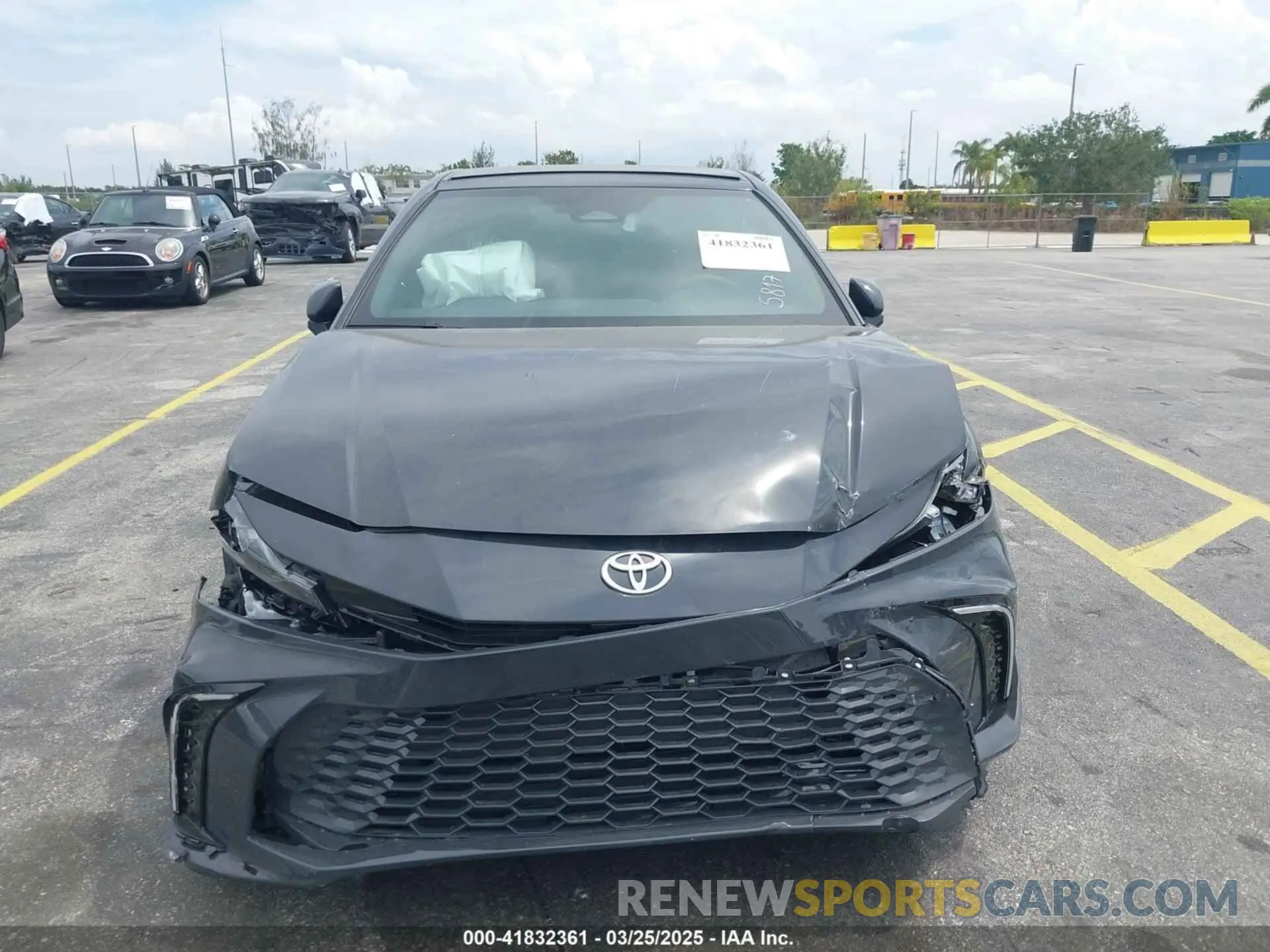6 Photograph of a damaged car 4T1DAACK2SU055817 TOYOTA CAMRY 2025