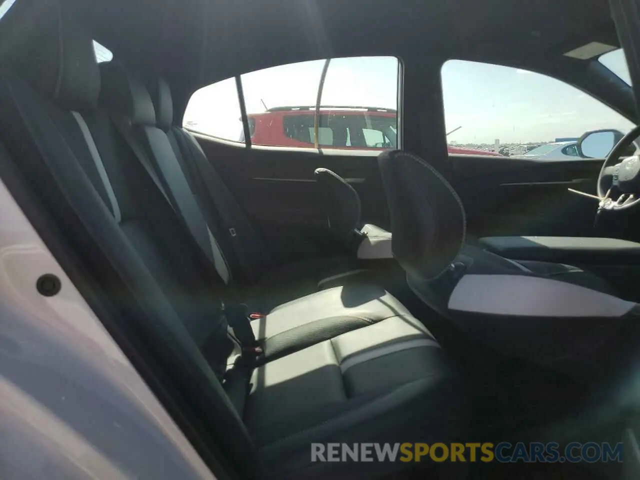 10 Photograph of a damaged car 4T1DAACK2SU060290 TOYOTA CAMRY 2025