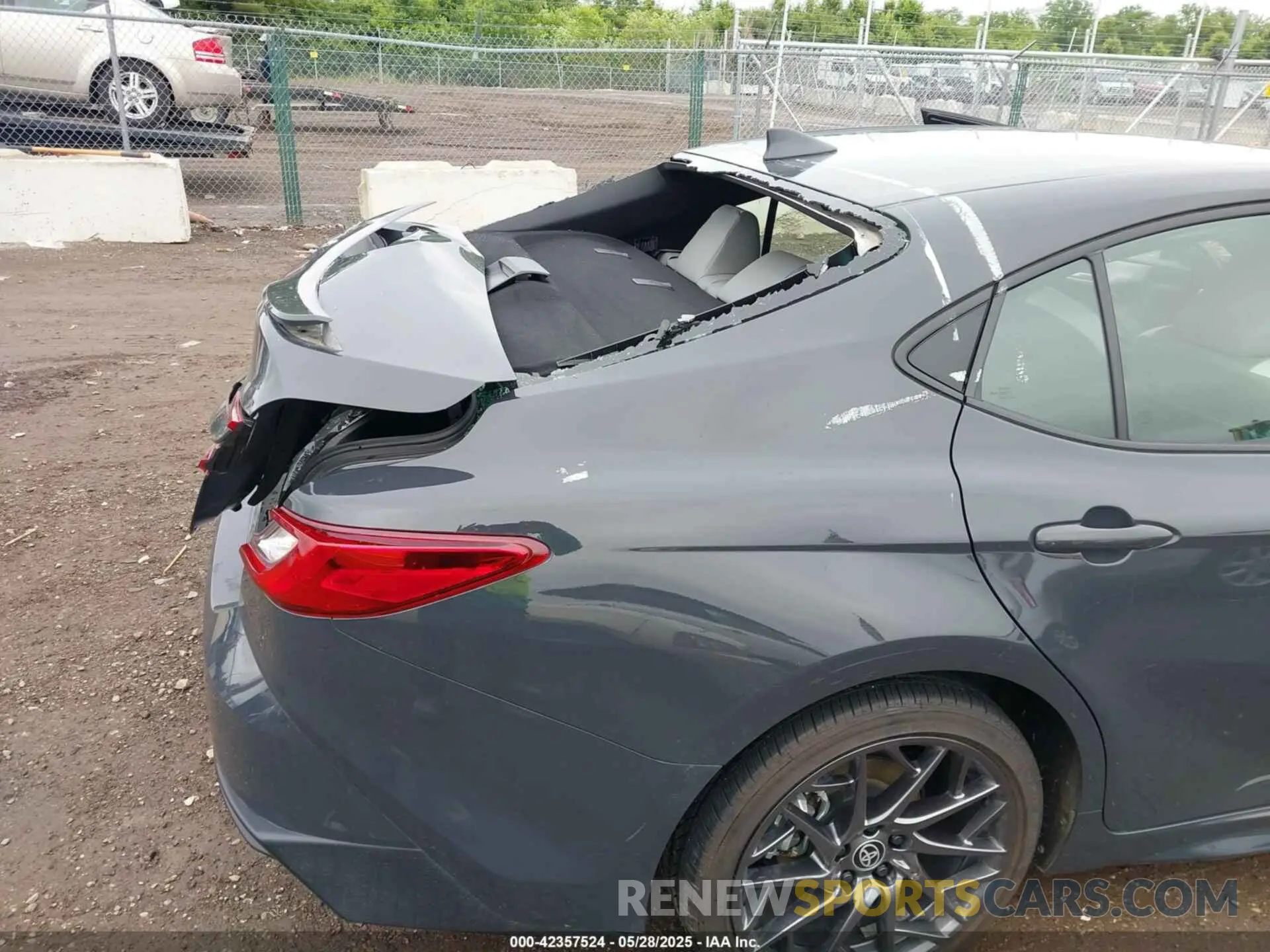 20 Photograph of a damaged car 4T1DAACK2SU065344 TOYOTA CAMRY 2025