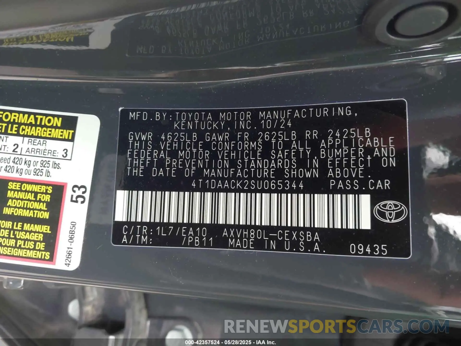 9 Photograph of a damaged car 4T1DAACK2SU065344 TOYOTA CAMRY 2025