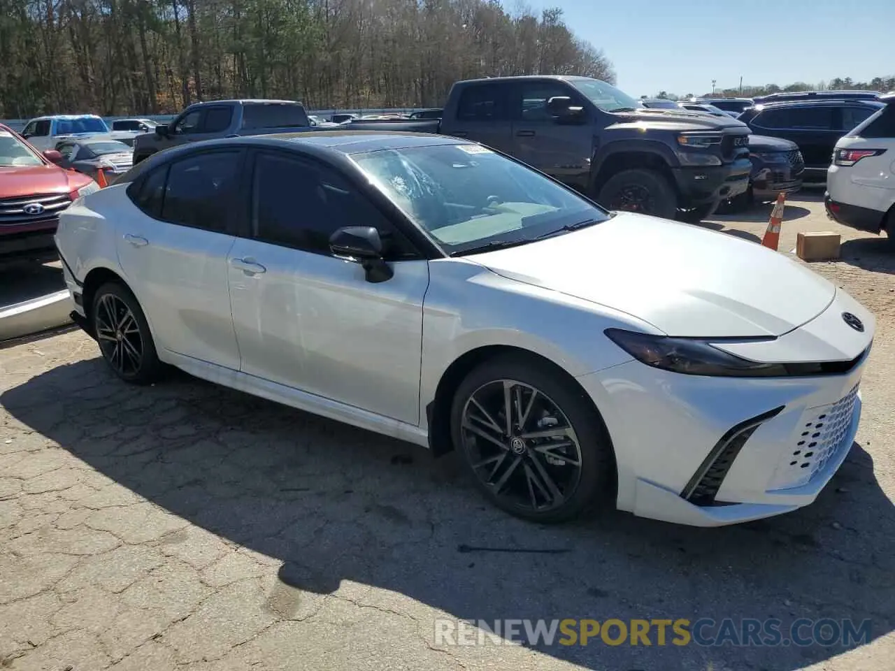 4 Photograph of a damaged car 4T1DAACK2SU066865 TOYOTA CAMRY 2025