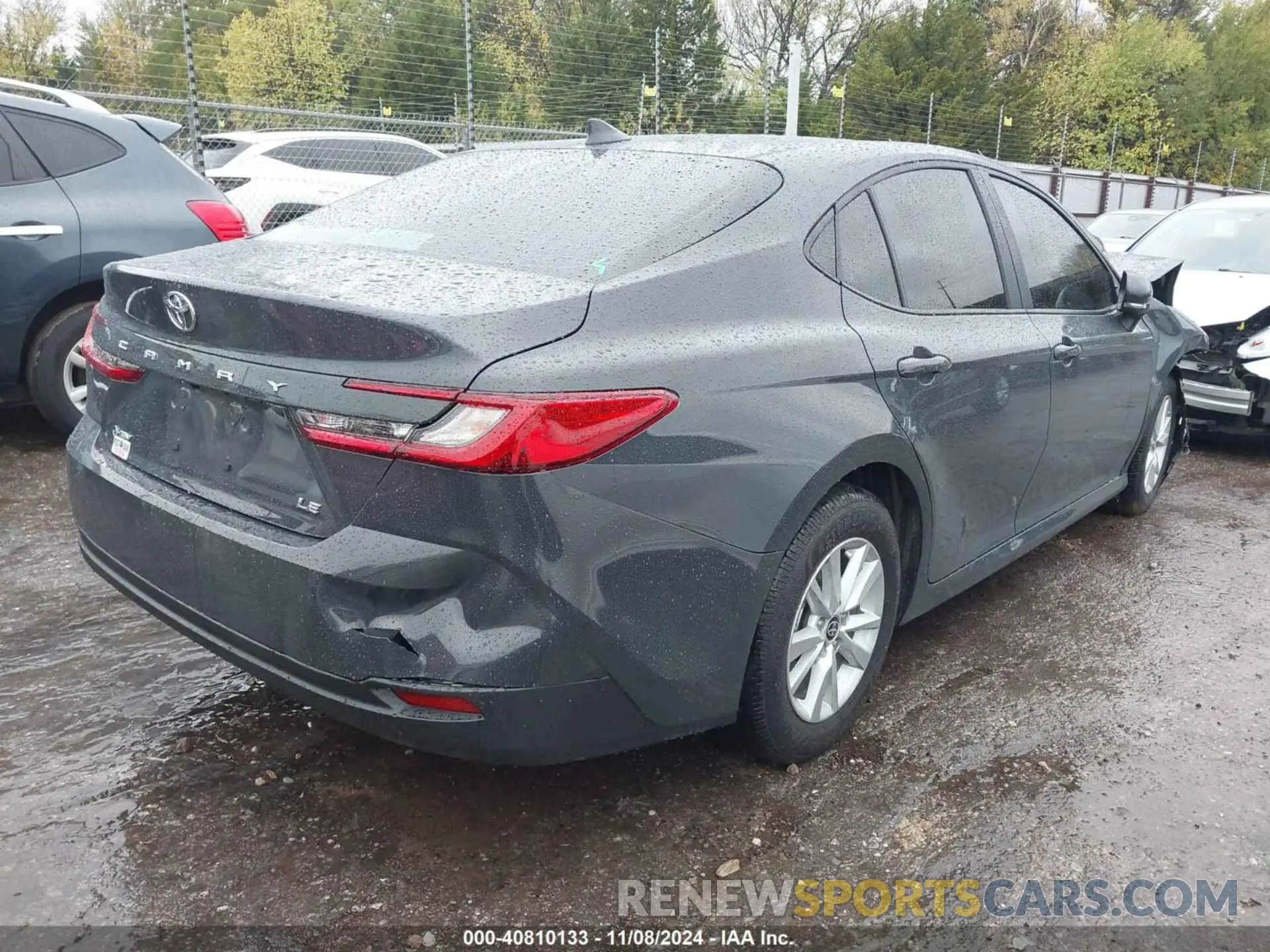 4 Photograph of a damaged car 4T1DAACK2SU540068 TOYOTA CAMRY 2025