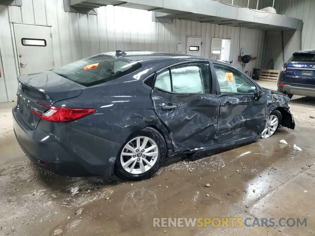 3 Photograph of a damaged car 4T1DAACK2SU550034 TOYOTA CAMRY 2025