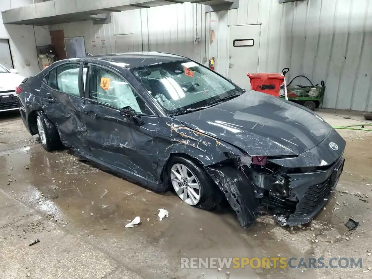 4 Photograph of a damaged car 4T1DAACK2SU550034 TOYOTA CAMRY 2025