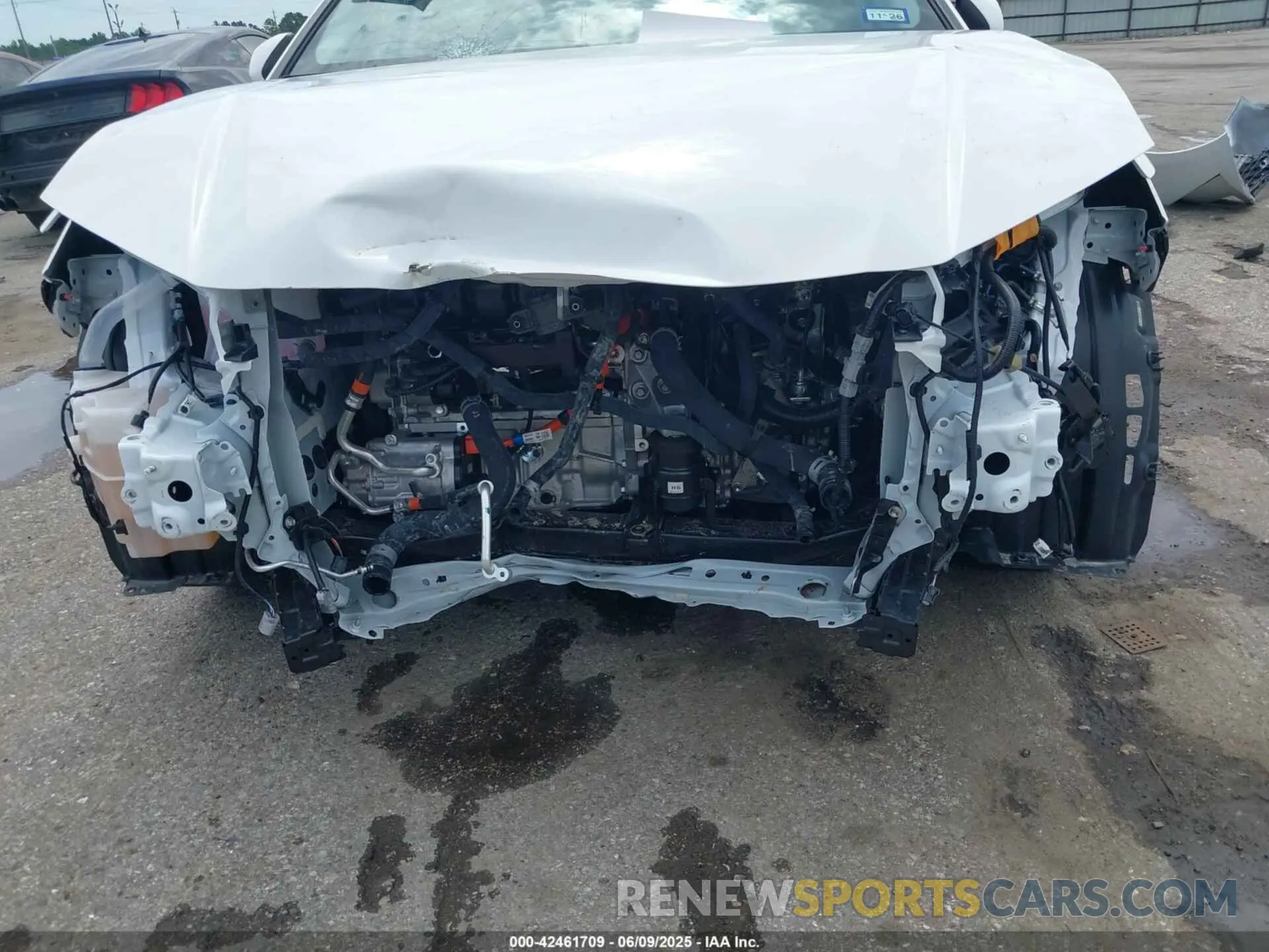 12 Photograph of a damaged car 4T1DAACK2SU563608 TOYOTA CAMRY 2025