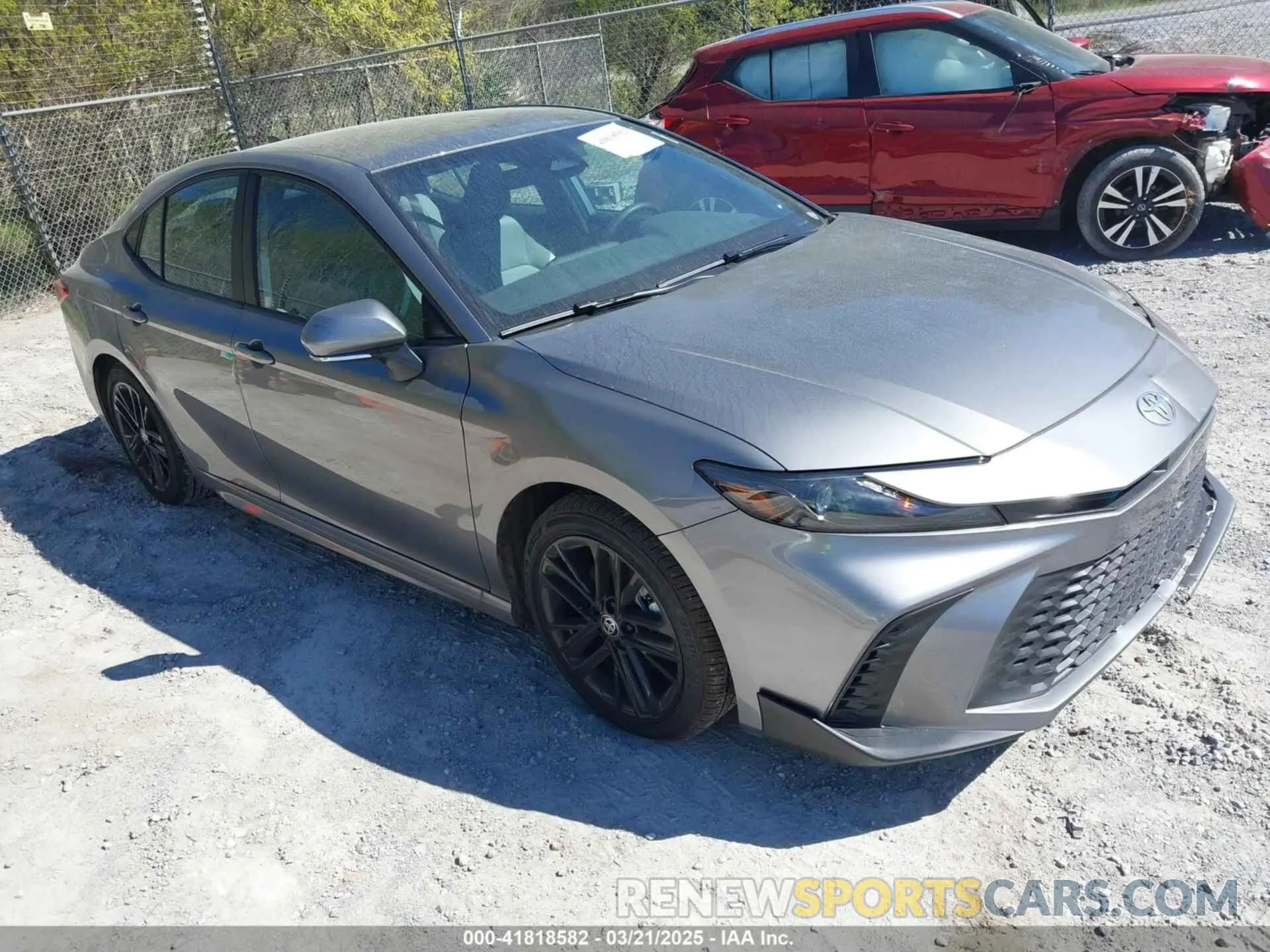 1 Photograph of a damaged car 4T1DAACK2SU566377 TOYOTA CAMRY 2025
