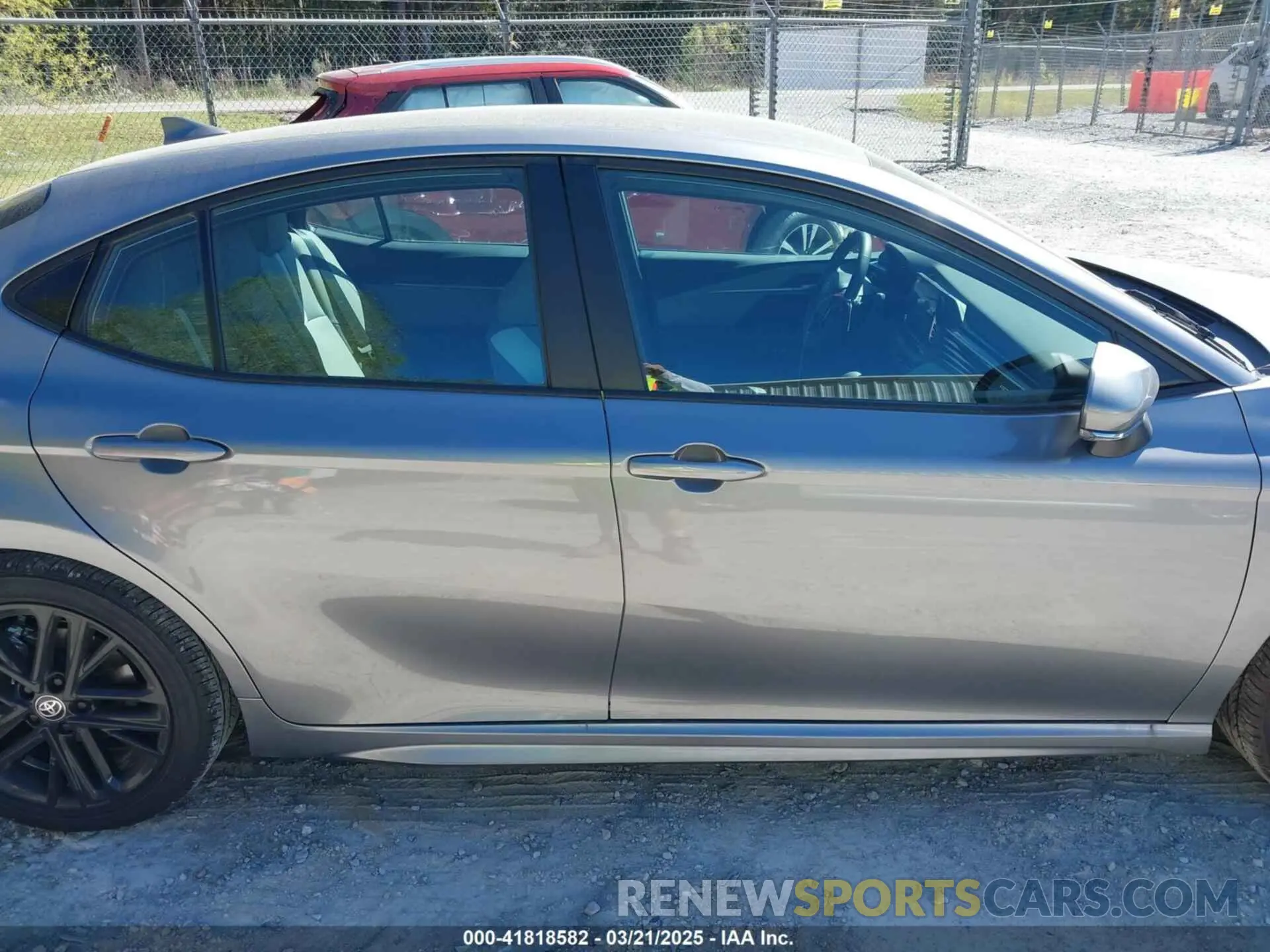 13 Photograph of a damaged car 4T1DAACK2SU566377 TOYOTA CAMRY 2025
