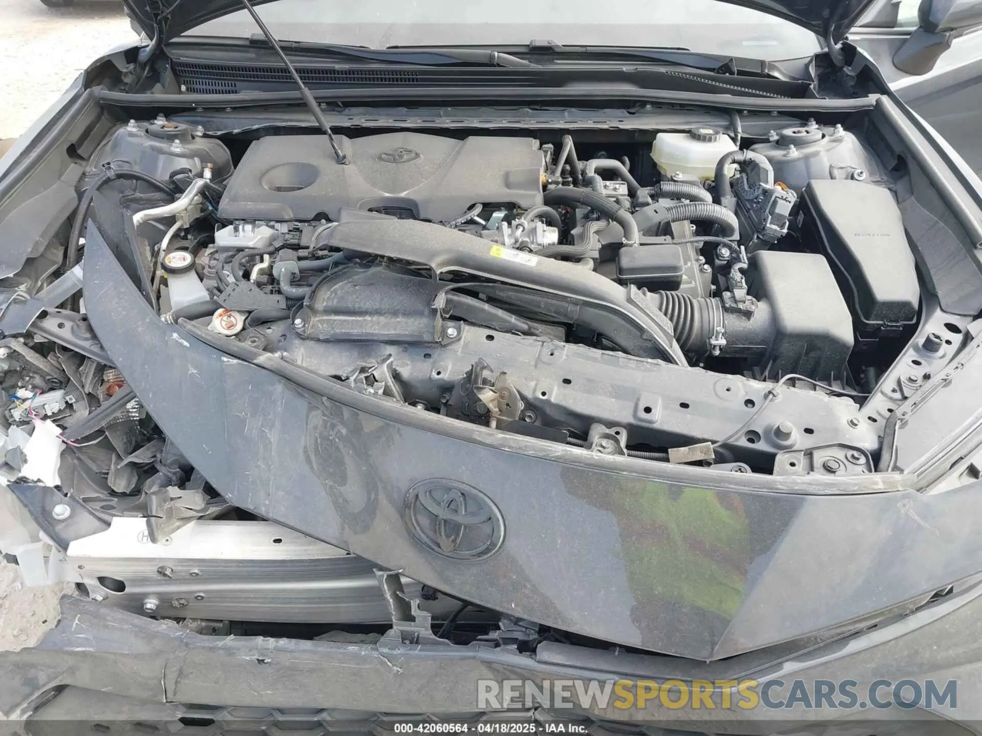 10 Photograph of a damaged car 4T1DAACK2SU566623 TOYOTA CAMRY 2025