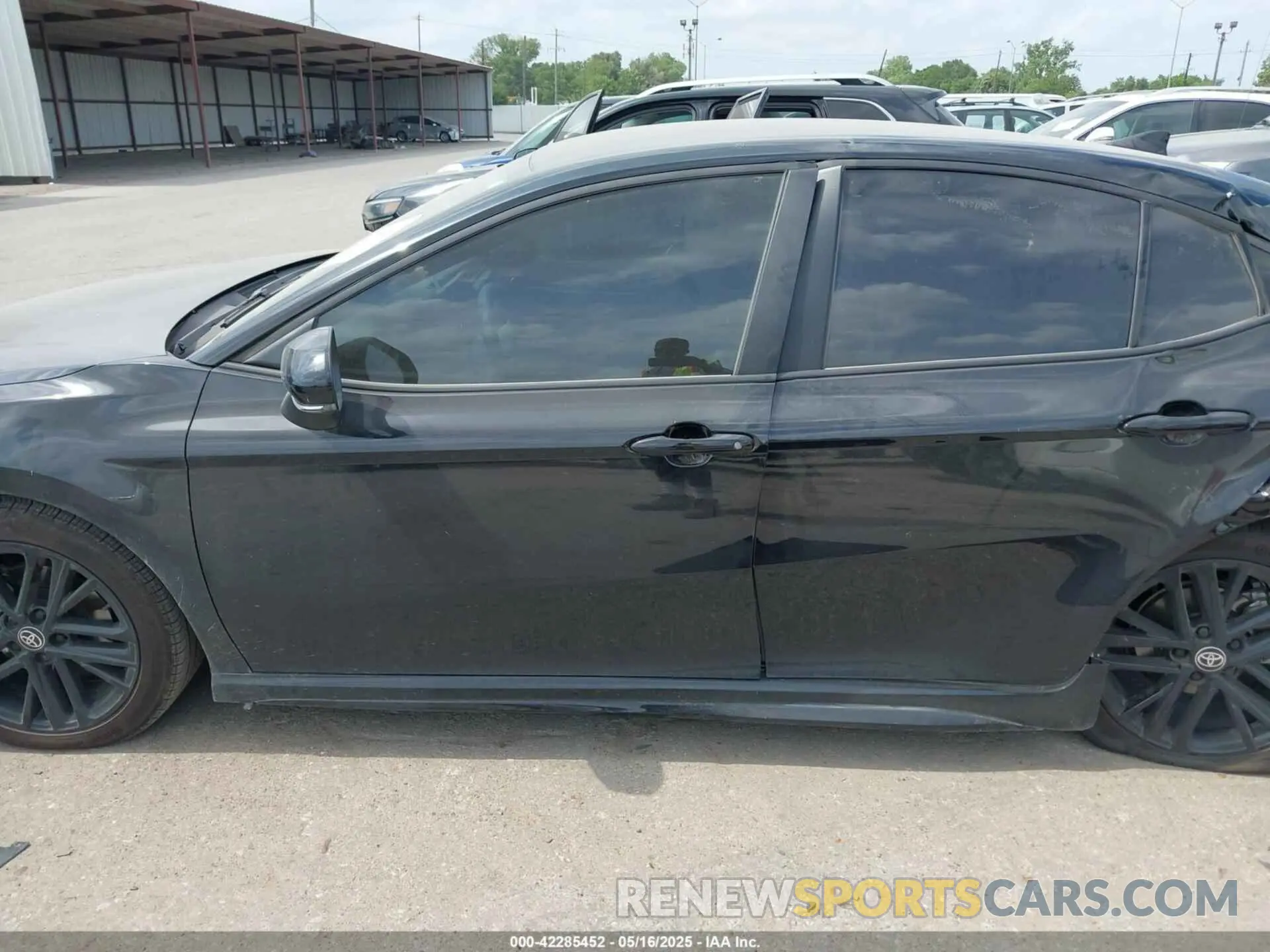 13 Photograph of a damaged car 4T1DAACK2SU581817 TOYOTA CAMRY 2025