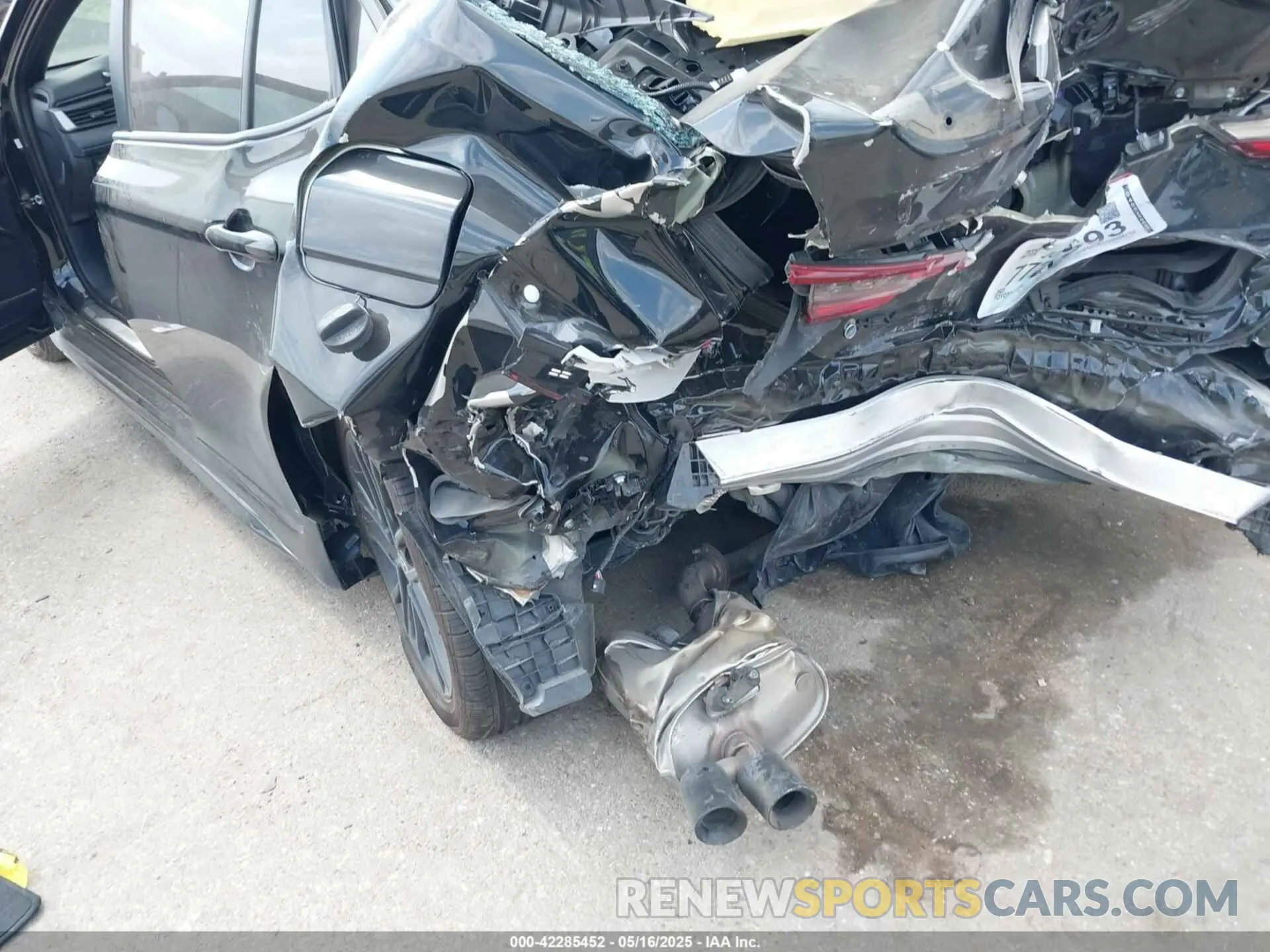 6 Photograph of a damaged car 4T1DAACK2SU581817 TOYOTA CAMRY 2025