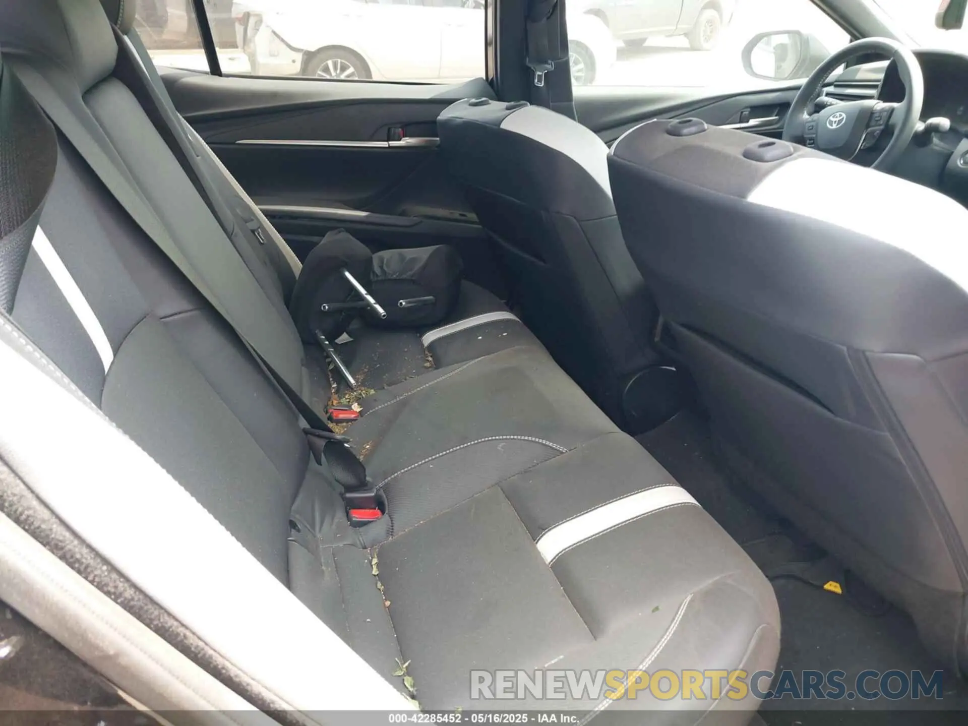 8 Photograph of a damaged car 4T1DAACK2SU581817 TOYOTA CAMRY 2025