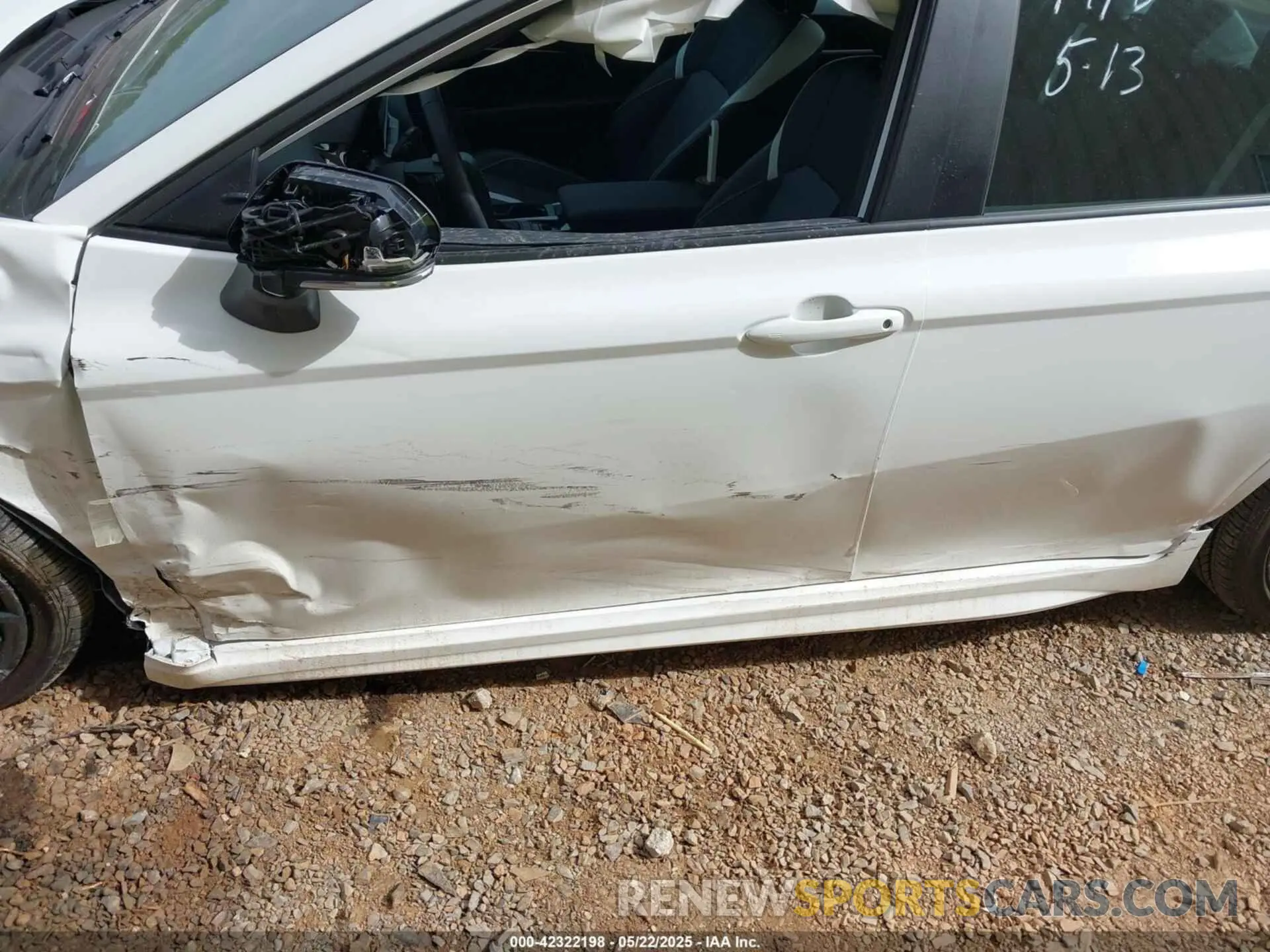 18 Photograph of a damaged car 4T1DAACK2SU592588 TOYOTA CAMRY 2025