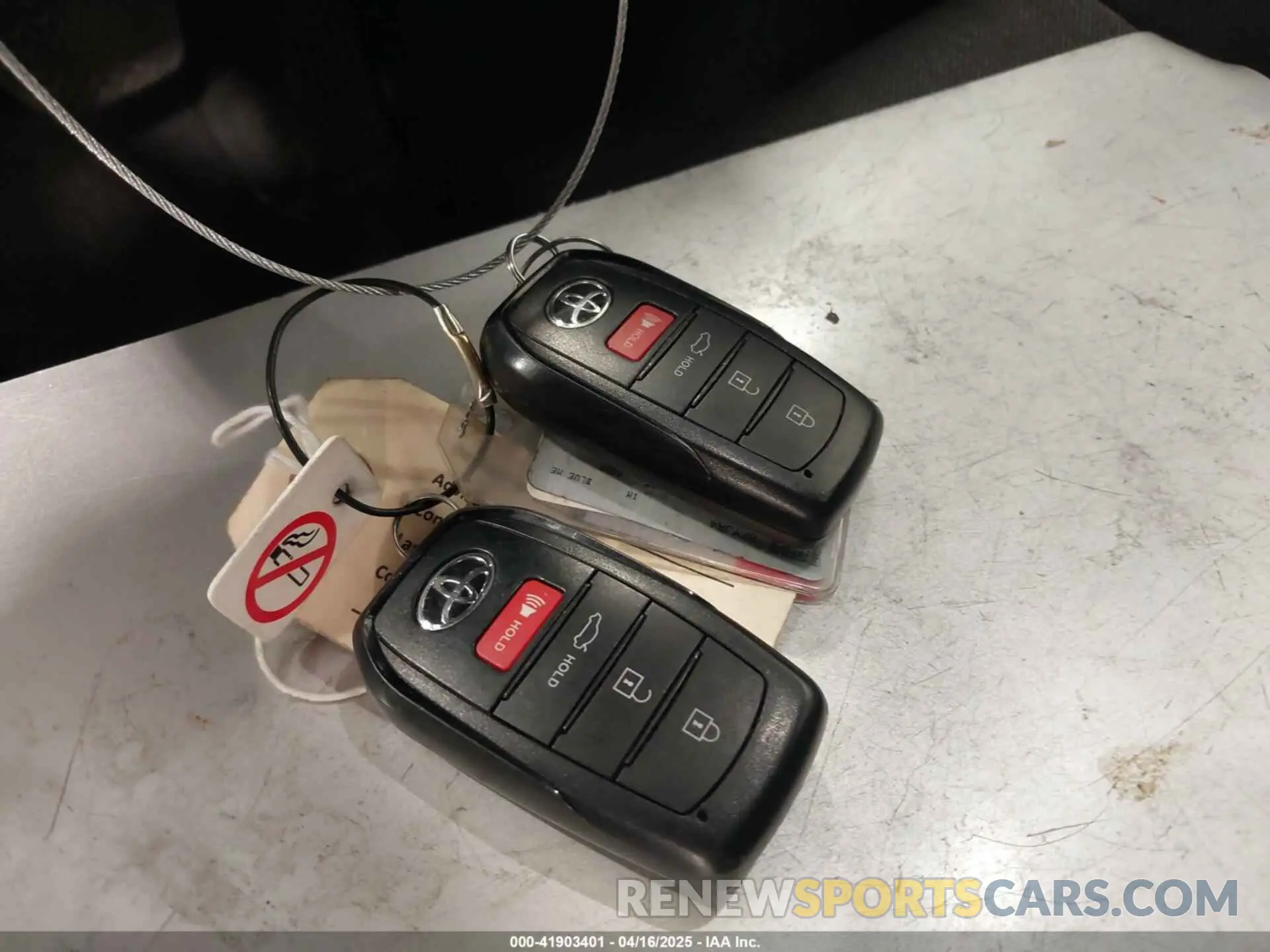 11 Photograph of a damaged car 4T1DAACK3SU003208 TOYOTA CAMRY 2025