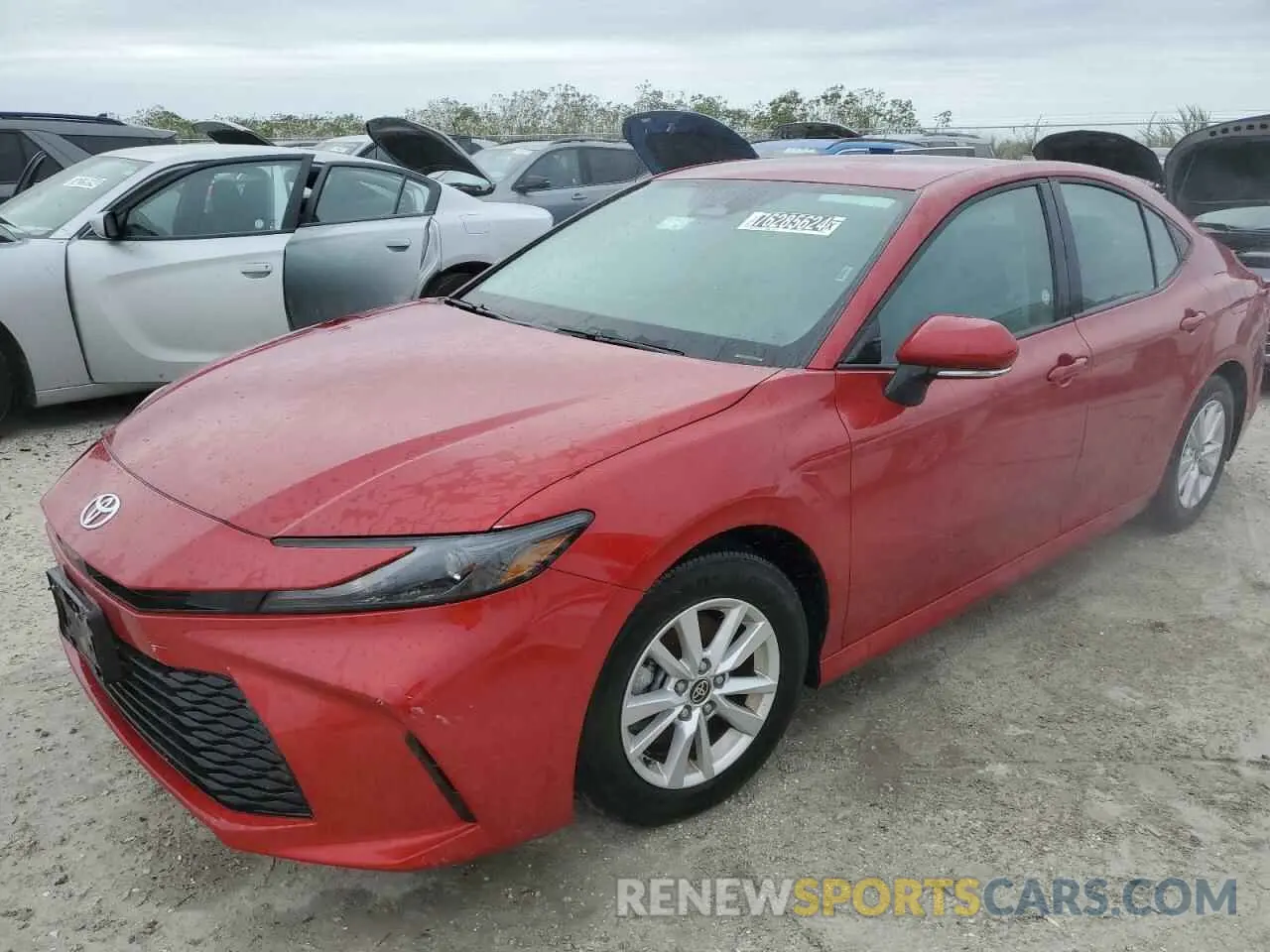1 Photograph of a damaged car 4T1DAACK3SU005394 TOYOTA CAMRY 2025