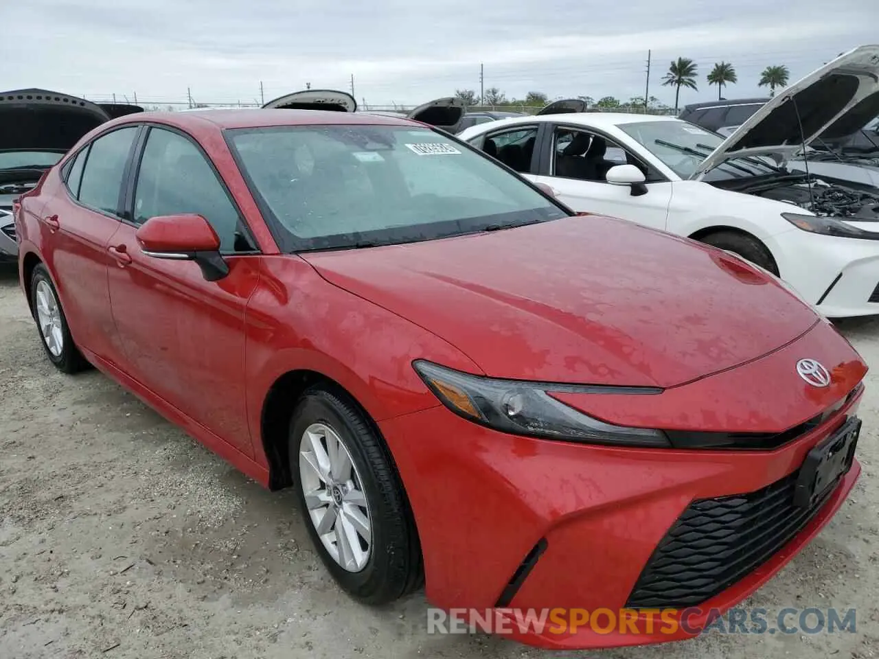 4 Photograph of a damaged car 4T1DAACK3SU005394 TOYOTA CAMRY 2025