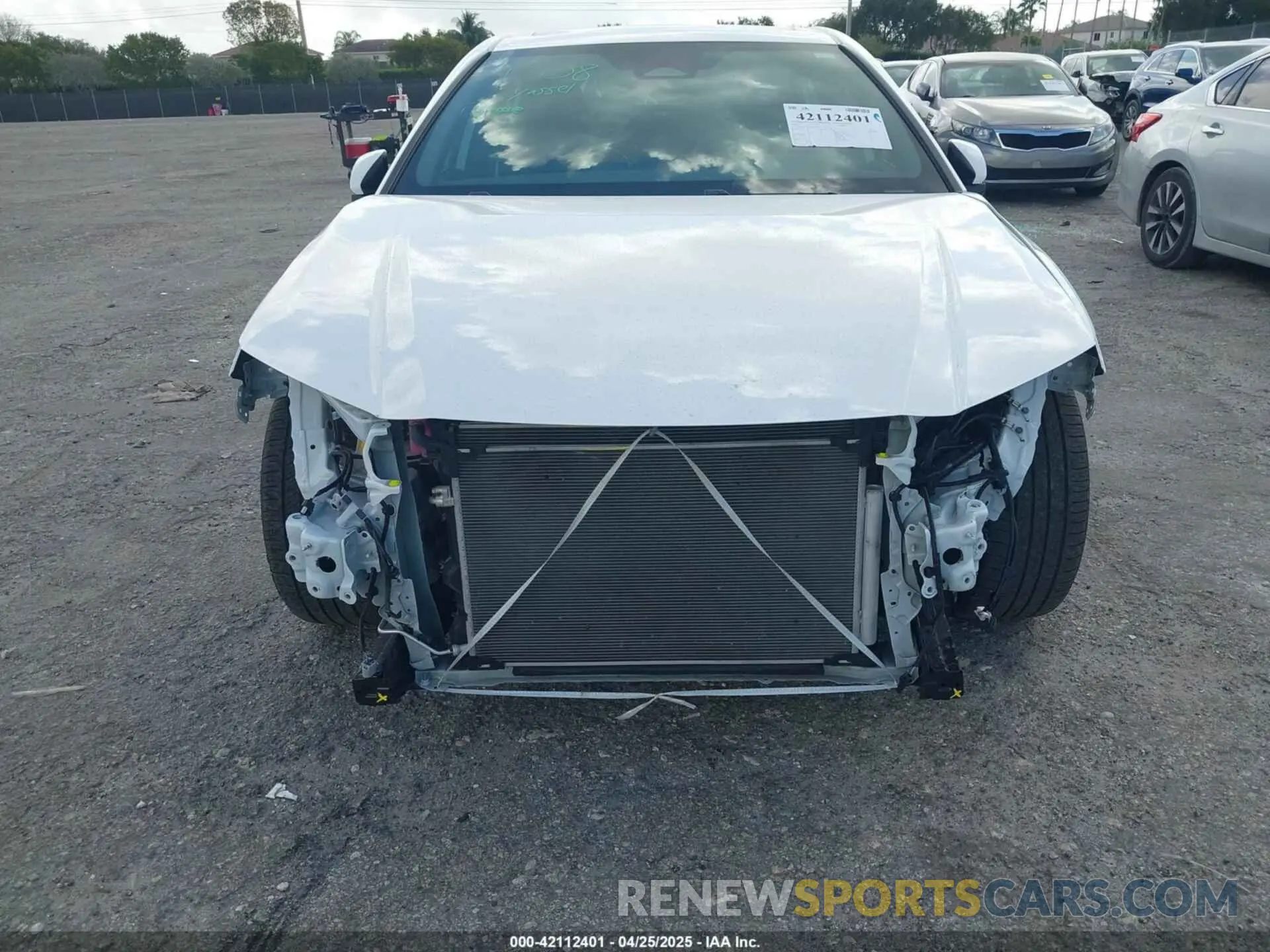 6 Photograph of a damaged car 4T1DAACK3SU005475 TOYOTA CAMRY 2025