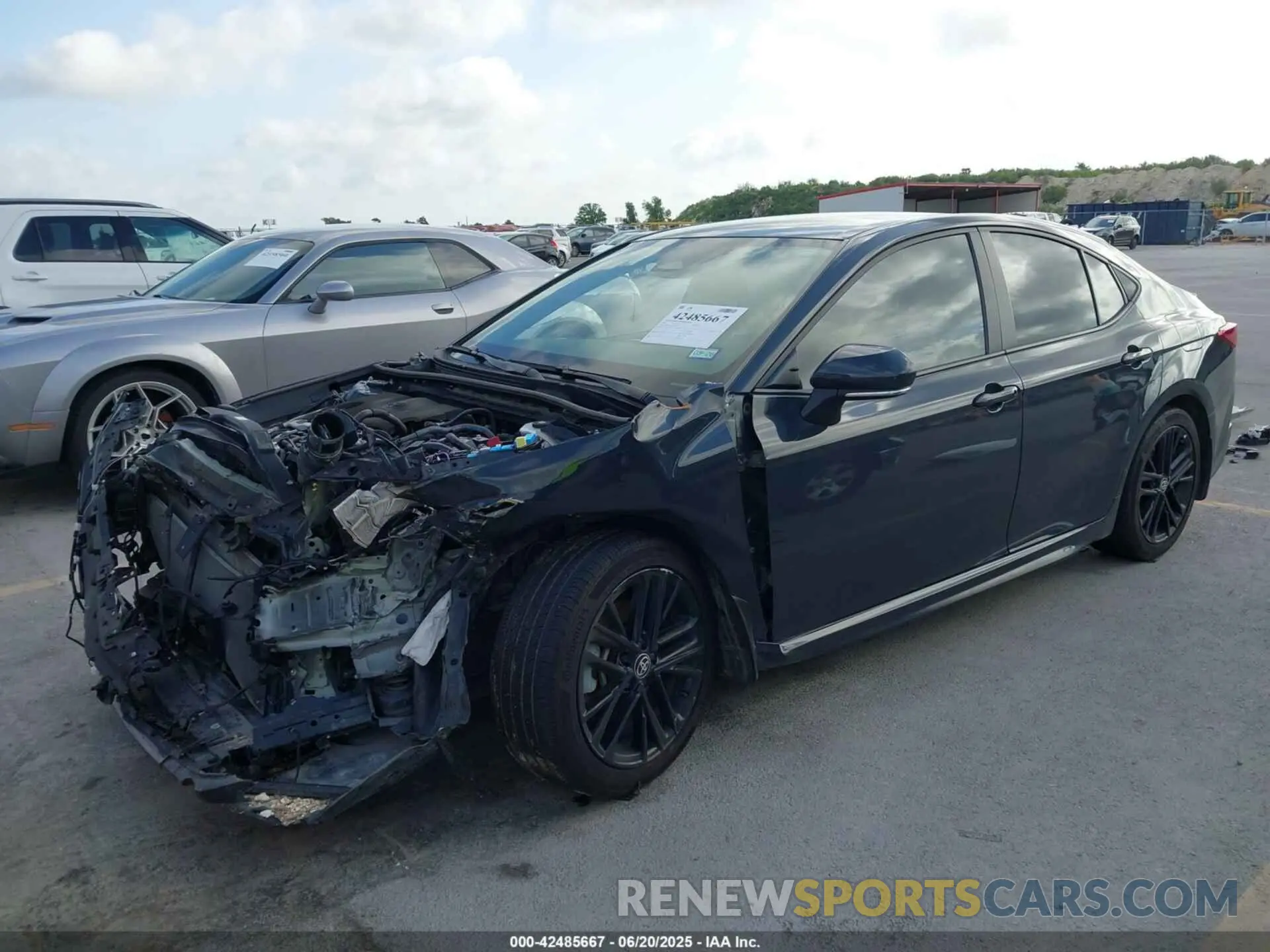 2 Photograph of a damaged car 4T1DAACK3SU006075 TOYOTA CAMRY 2025