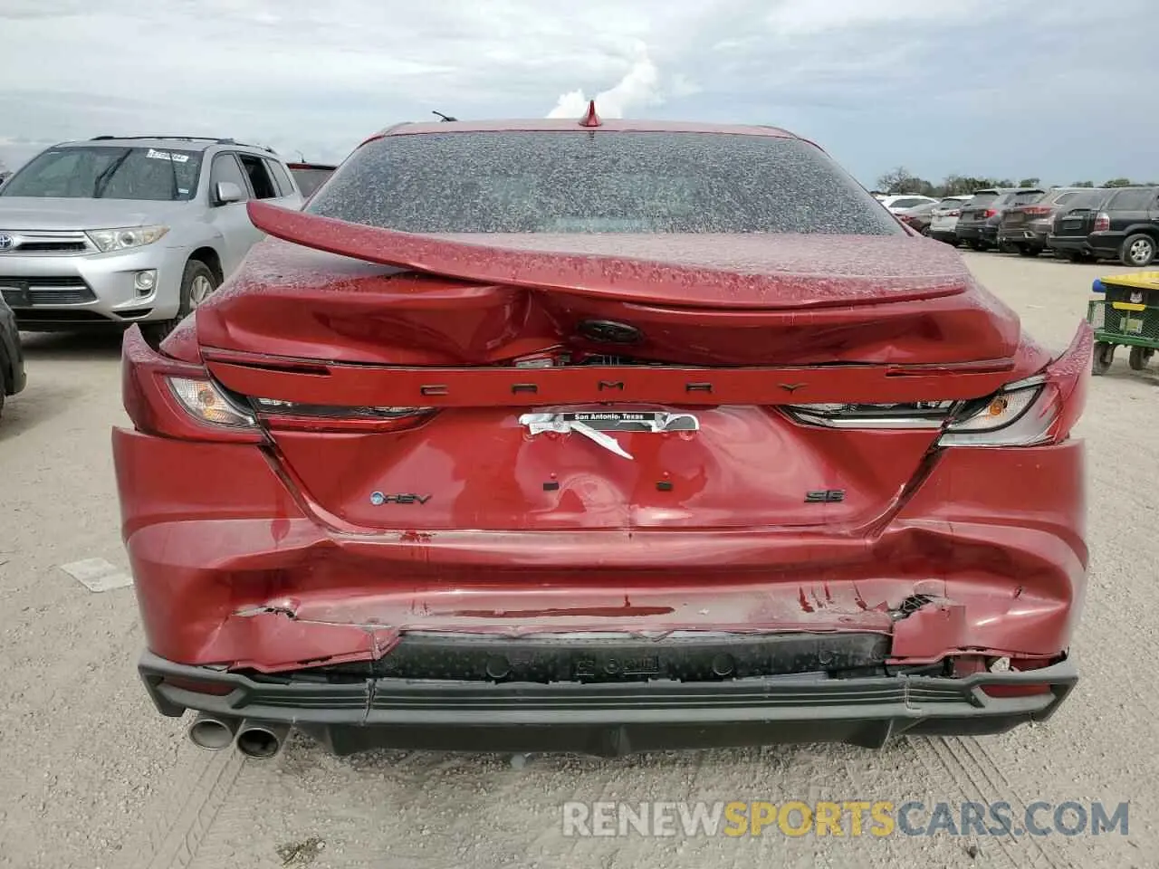 6 Photograph of a damaged car 4T1DAACK3SU025970 TOYOTA CAMRY 2025