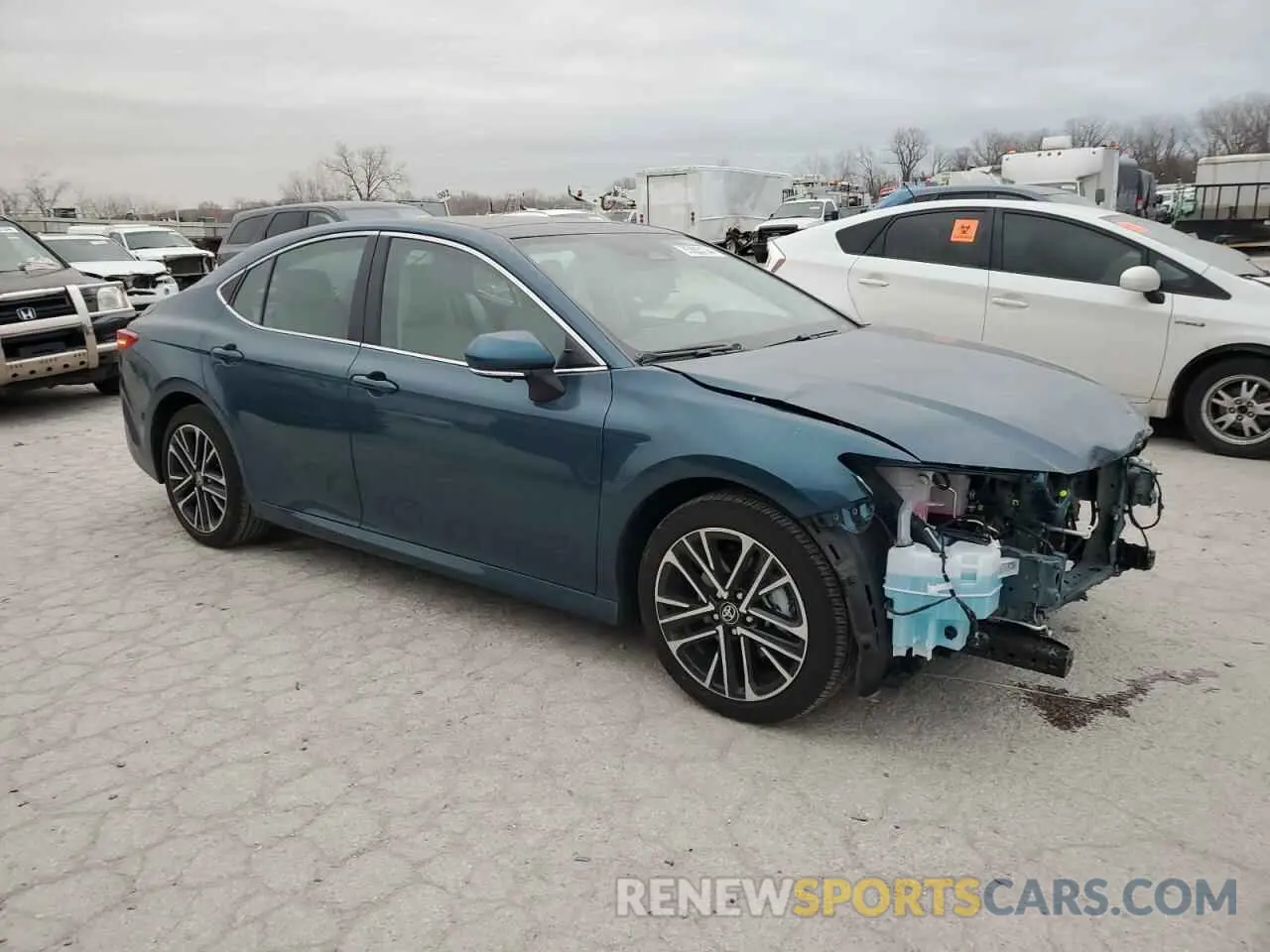 4 Photograph of a damaged car 4T1DAACK3SU030263 TOYOTA CAMRY 2025