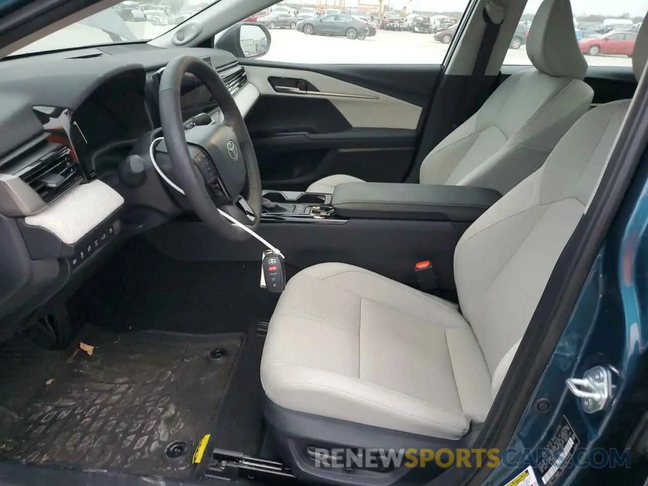 7 Photograph of a damaged car 4T1DAACK3SU030263 TOYOTA CAMRY 2025