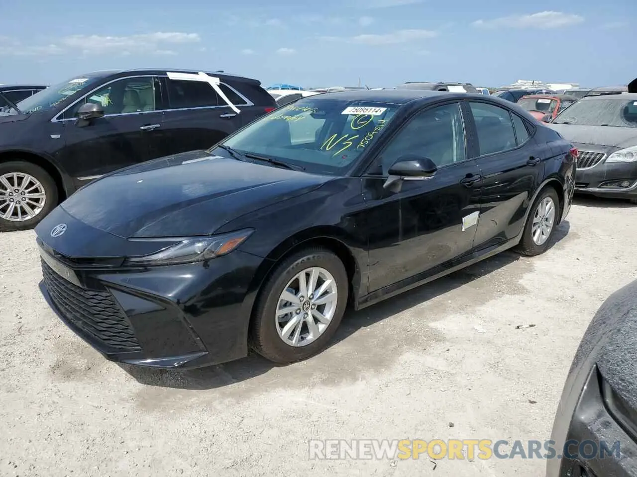 1 Photograph of a damaged car 4T1DAACK3SU046379 TOYOTA CAMRY 2025