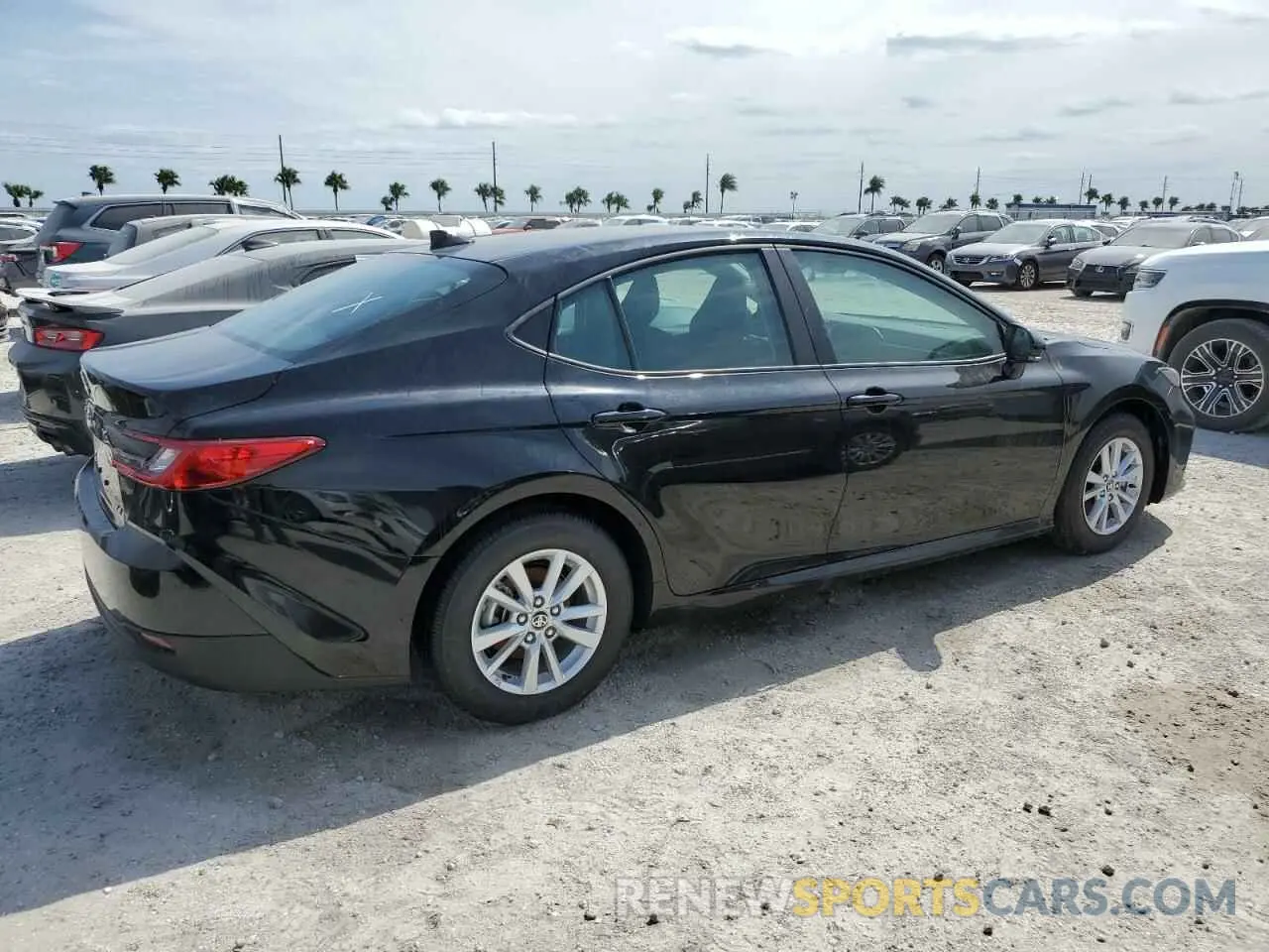 3 Photograph of a damaged car 4T1DAACK3SU046379 TOYOTA CAMRY 2025
