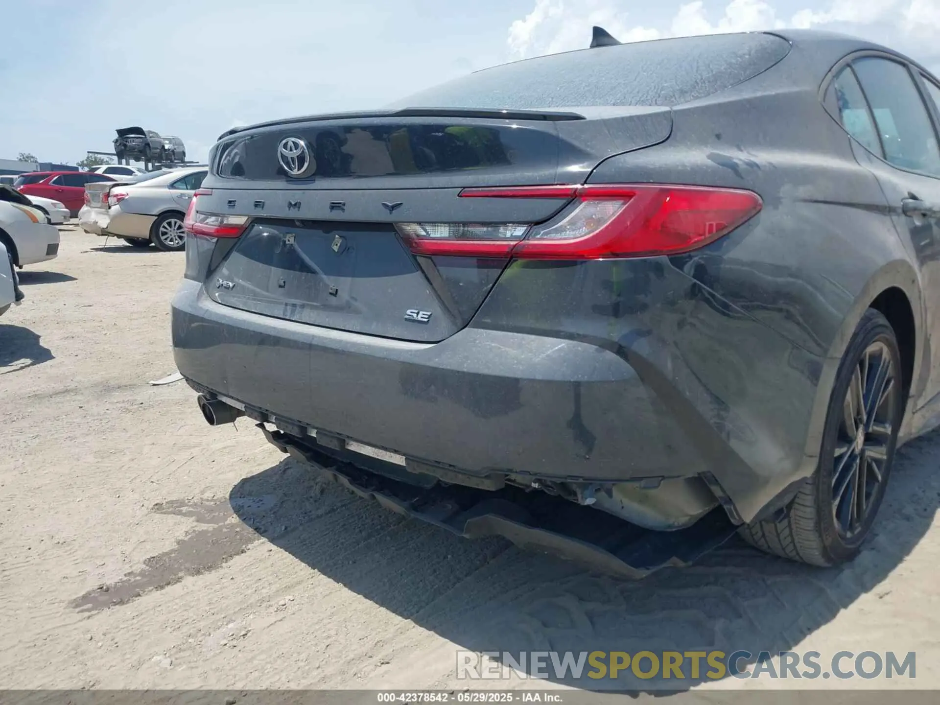 13 Photograph of a damaged car 4T1DAACK3SU060721 TOYOTA CAMRY 2025