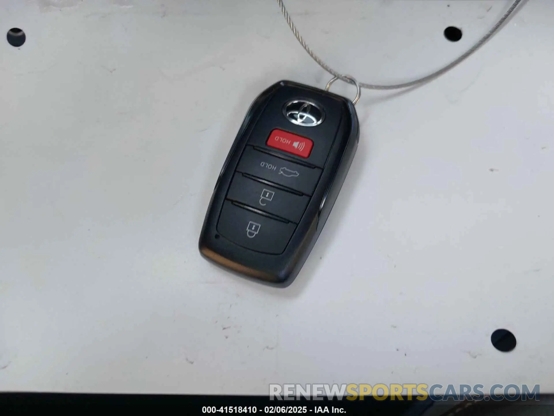 11 Photograph of a damaged car 4T1DAACK3SU078572 TOYOTA CAMRY 2025